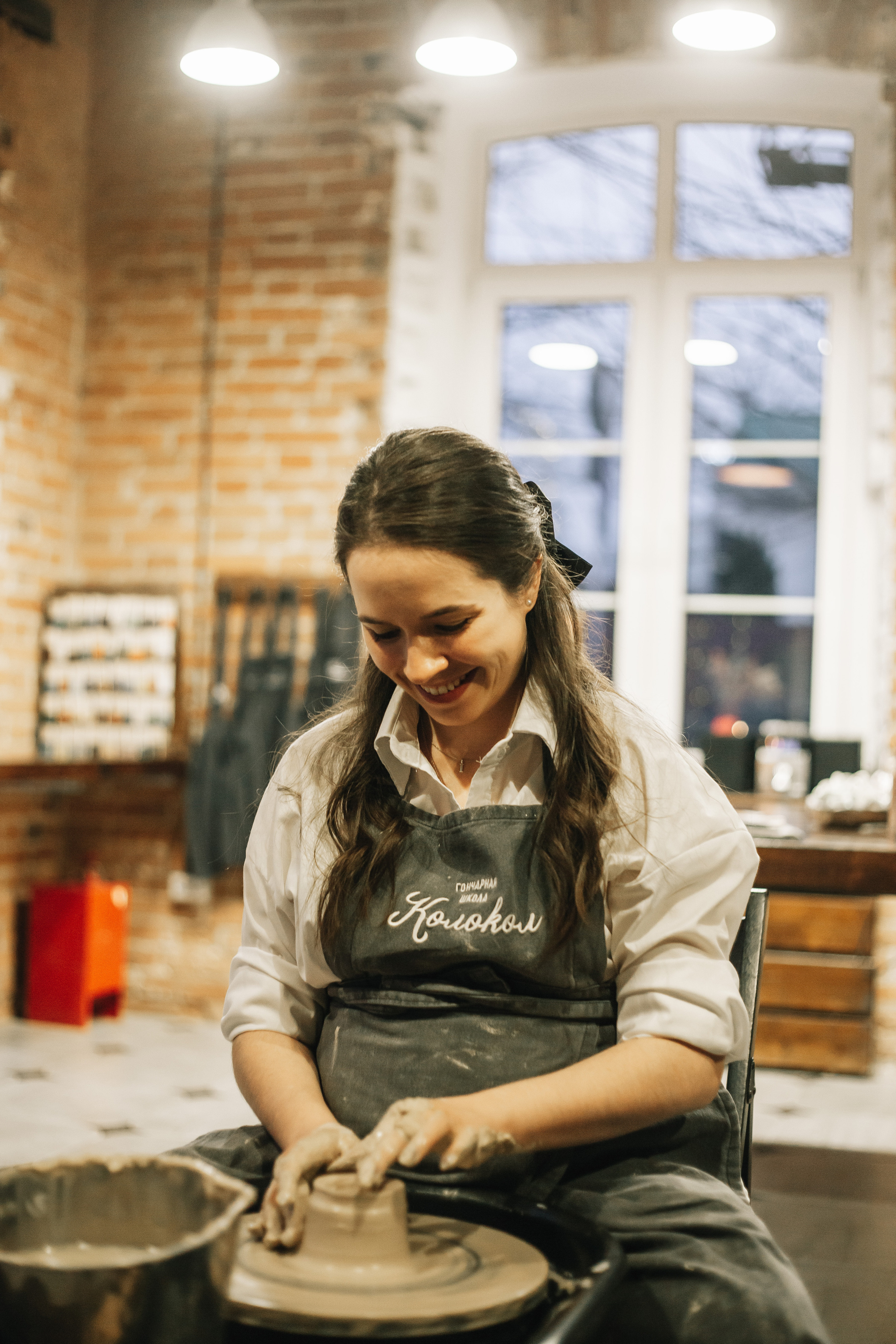 Съемка «В ожиании чуда» в гончарной мастерской. Свадебный и семейный фотограф в Краснодар, Россия