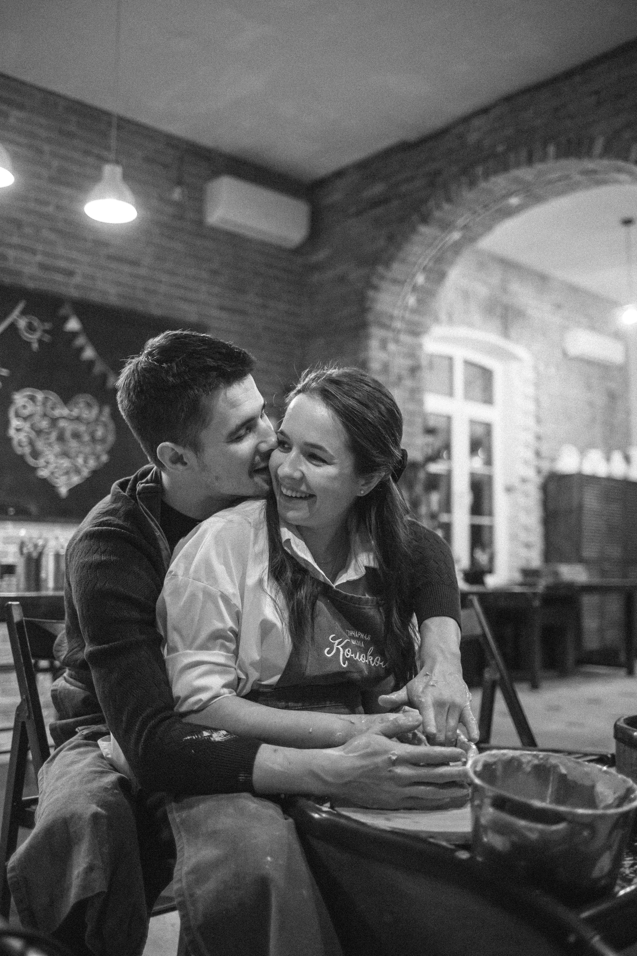 Съемка «В ожиании чуда» в гончарной мастерской. Свадебный и семейный фотограф в Краснодар, Россия