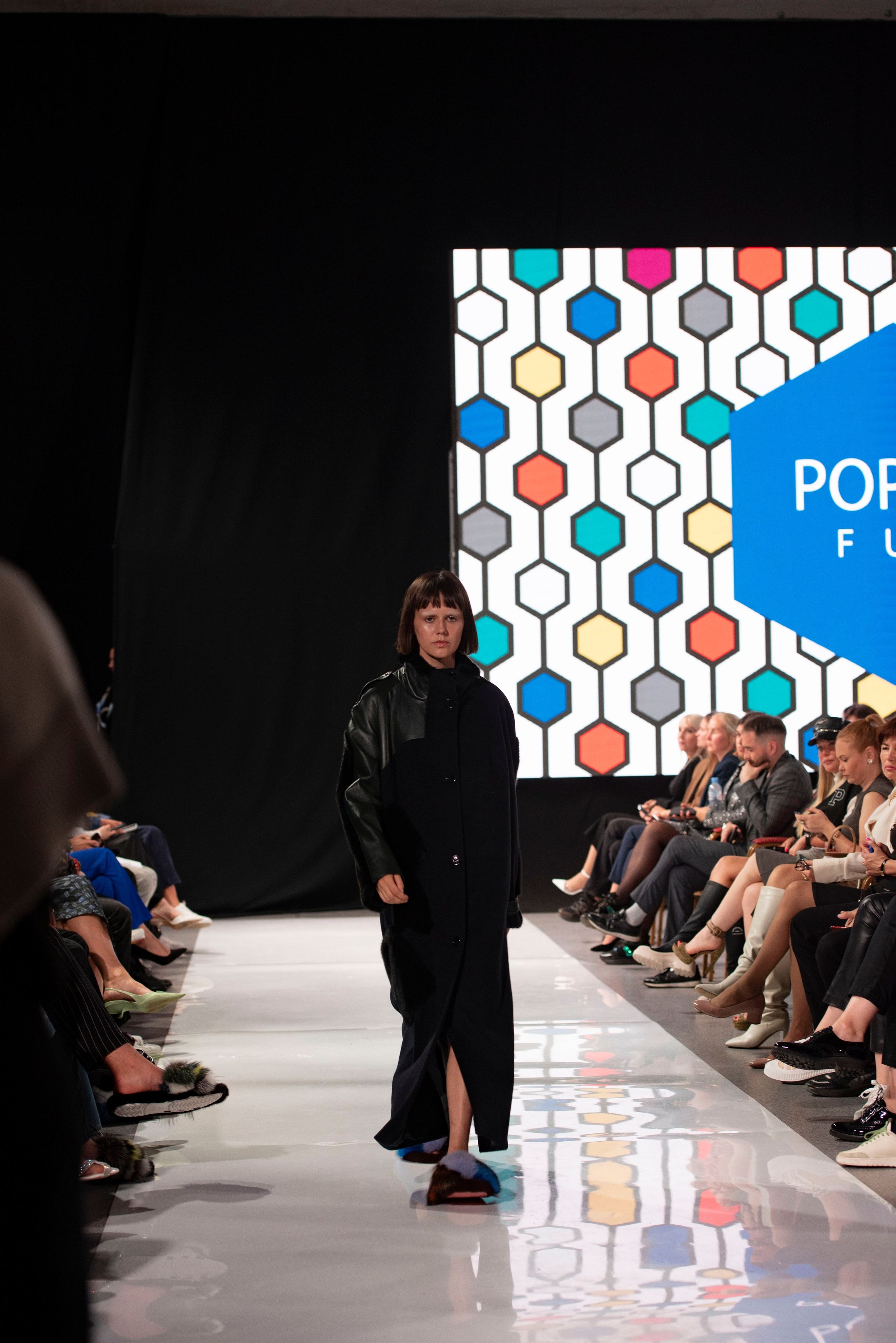 Фотограф на модельный показ. Свадебный, семейный, фэшн фотограф, школьный фотограф в Сочи