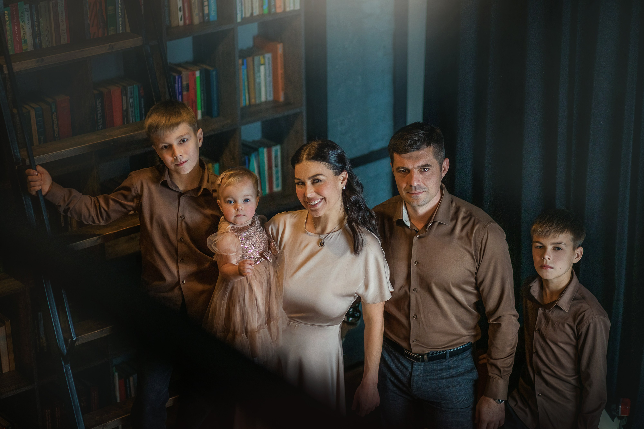 Студийные съемки. Фотограф-видеограф в Краснодаре Таша Водовозова