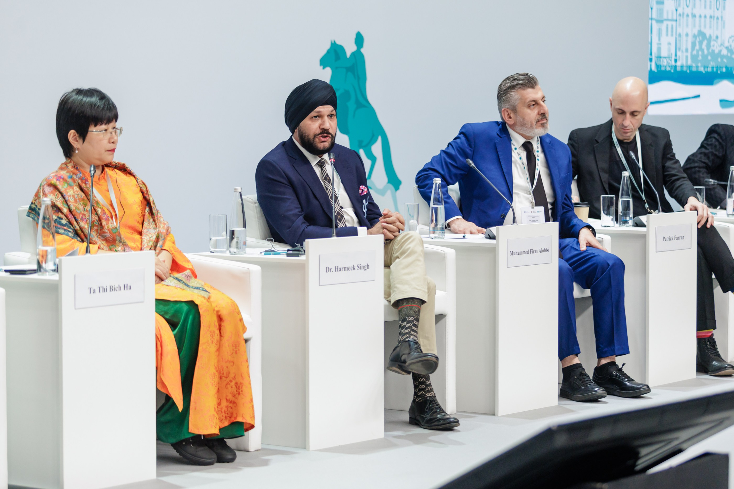 Фотосессия Александры и Кирилла. Репортажный фотограф в Москве Сергей Мирошников