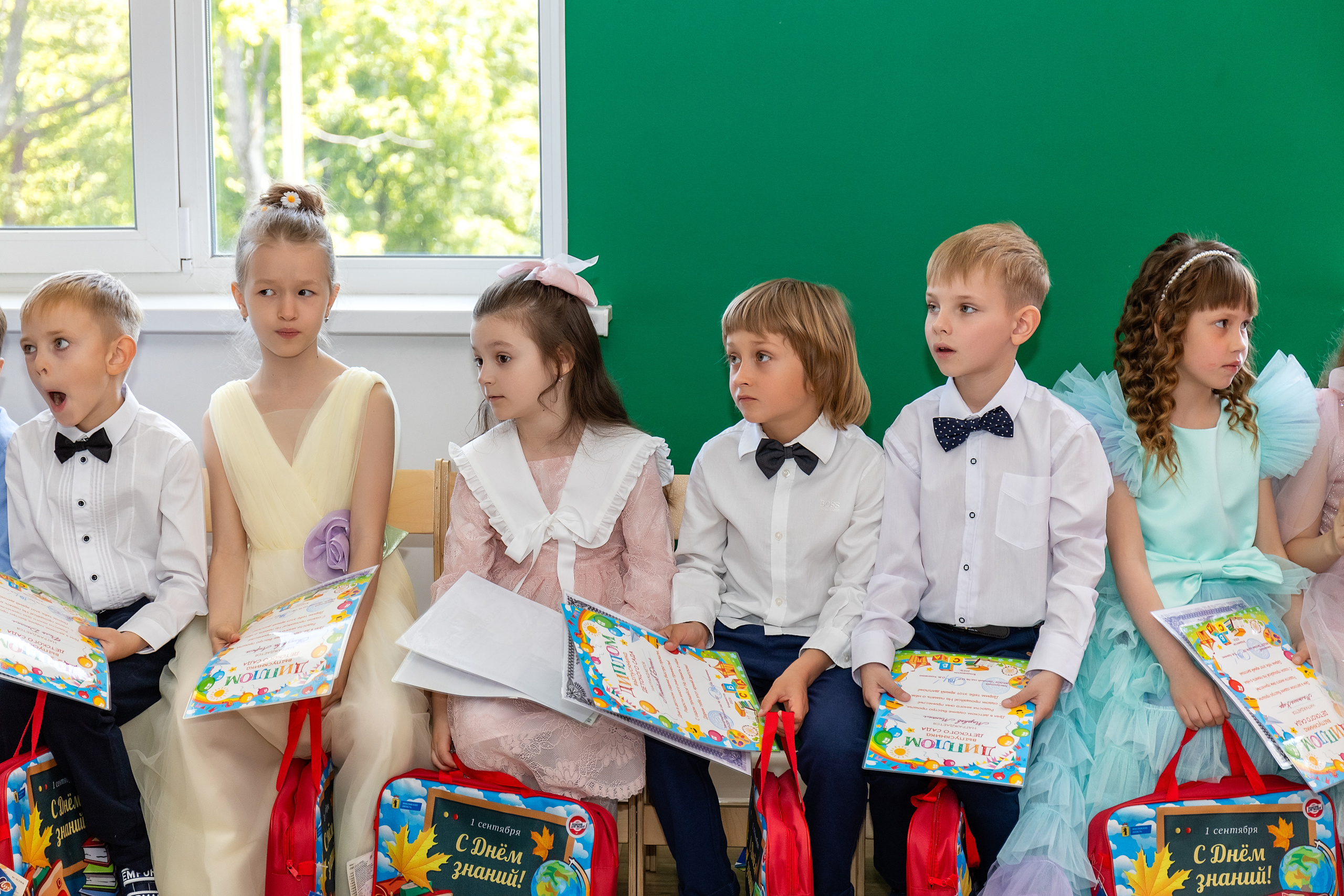 Выпускной. Детский сад 122. Стильный выпускной альбом Владивосток фотограф Вероника Мигачева