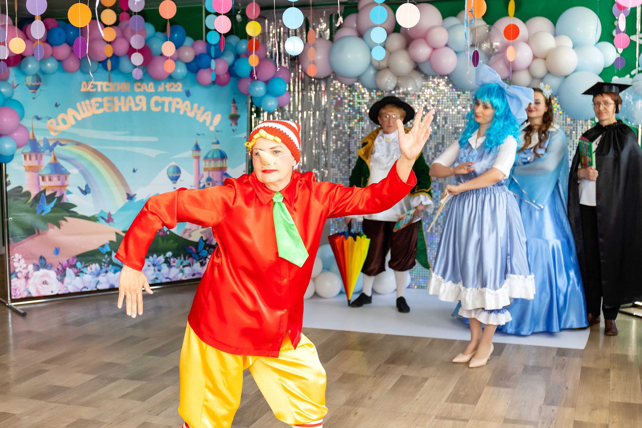 Выпускной. Детский сад 122. Стильный выпускной альбом Владивосток фотограф Вероника Мигачева