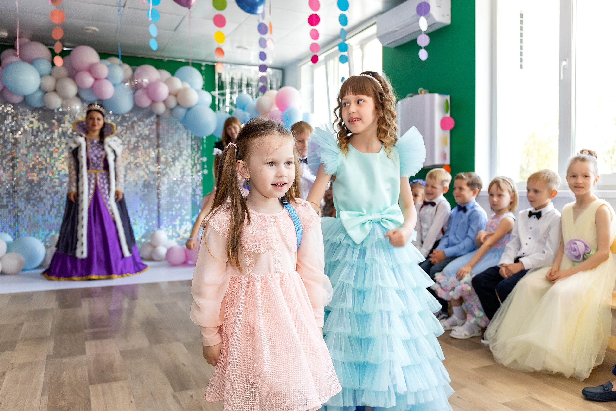 Выпускной. Детский сад 122. Стильный выпускной альбом Владивосток фотограф Вероника Мигачева