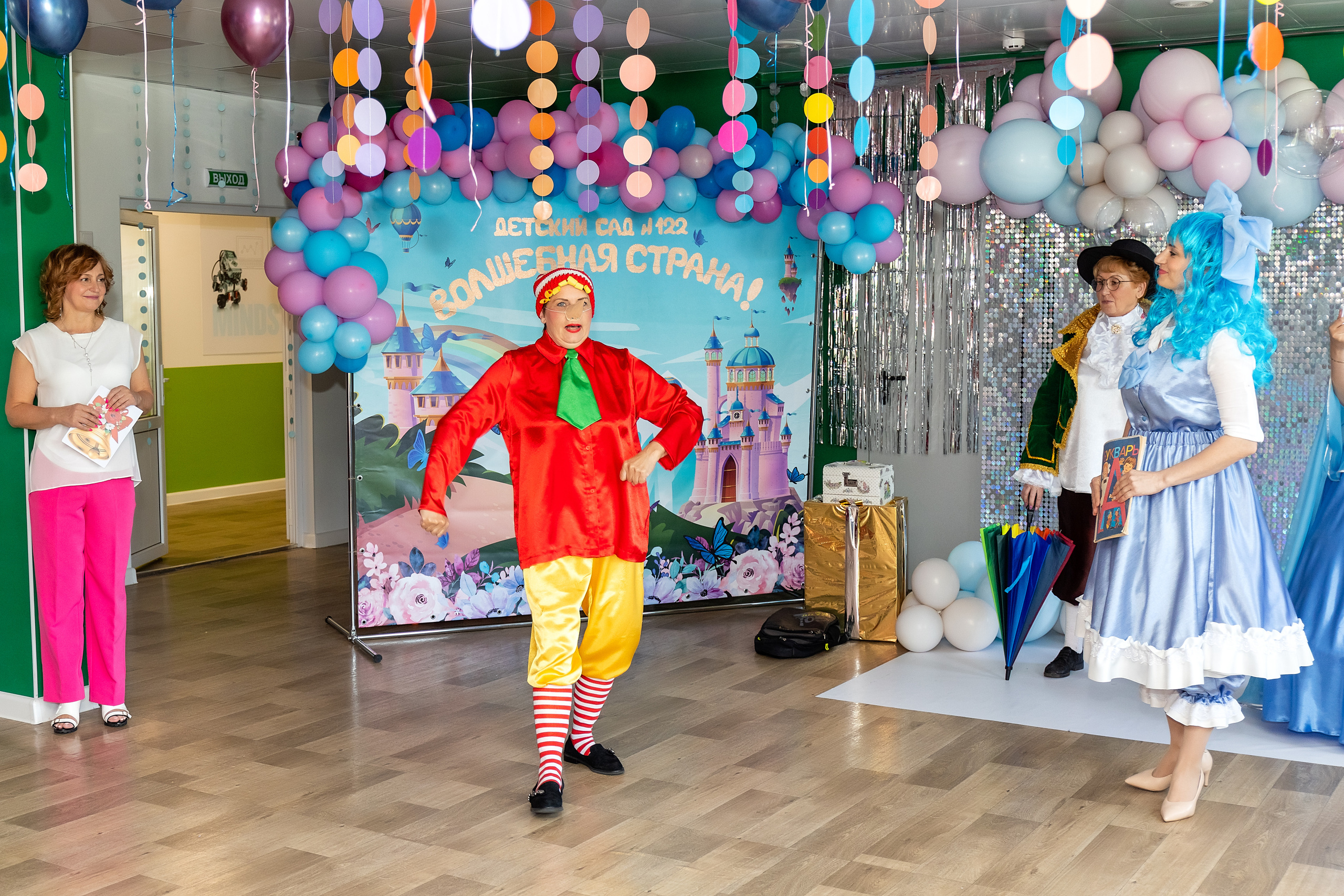 Выпускной. Детский сад 122. Стильный выпускной альбом Владивосток фотограф Вероника Мигачева