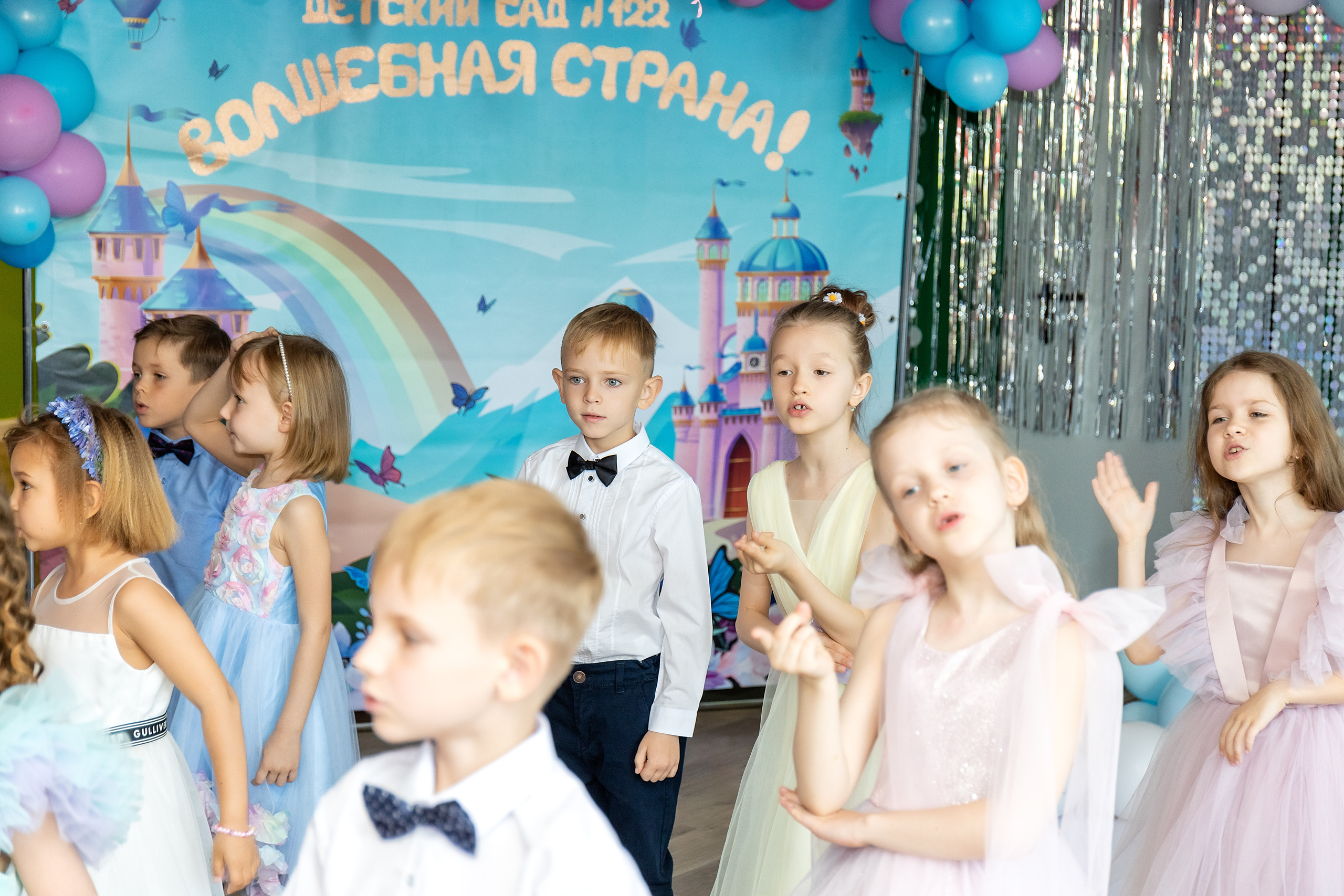 Выпускной. Детский сад 122. Стильный выпускной альбом Владивосток фотограф Вероника Мигачева