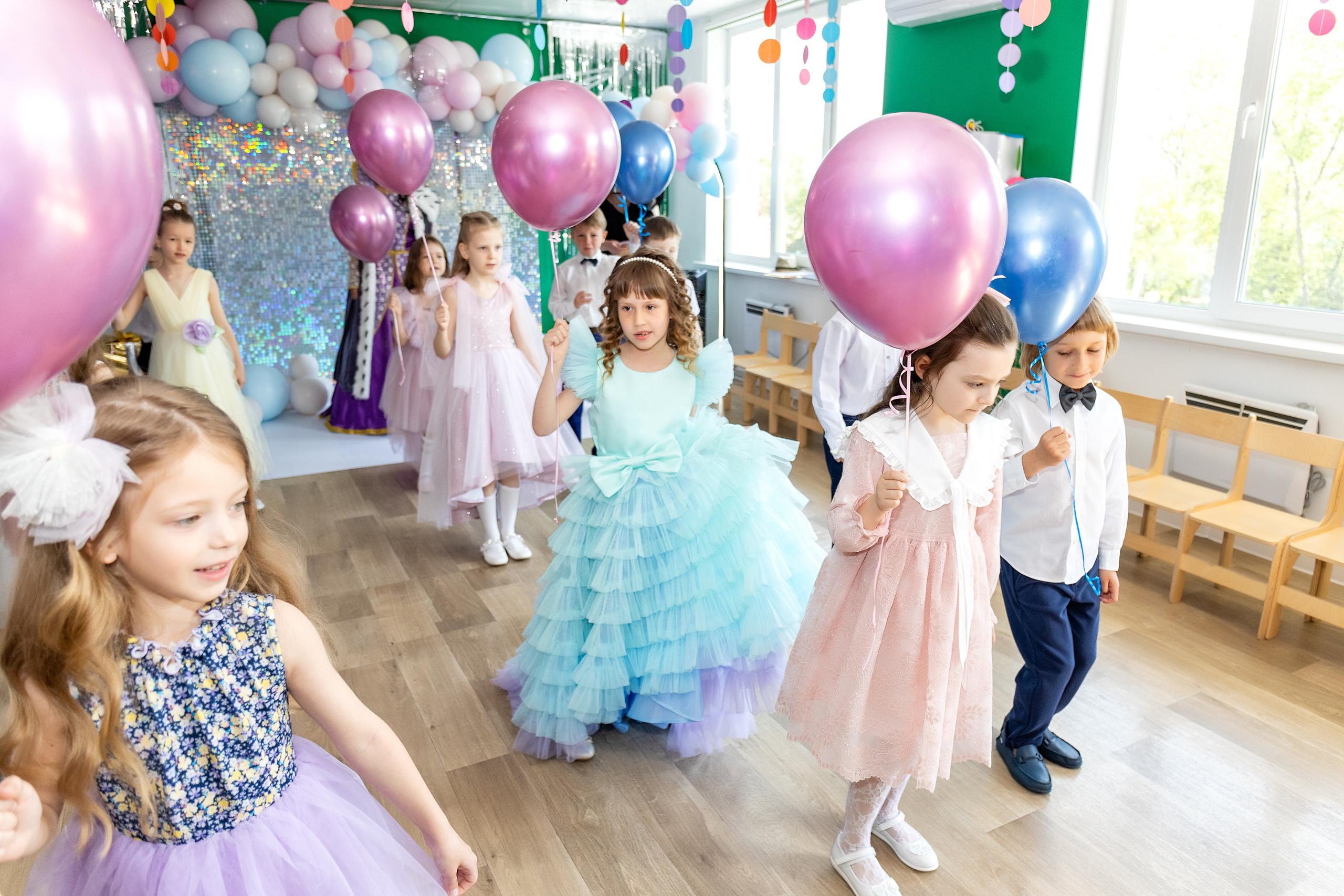 Выпускной. Детский сад 122. Стильный выпускной альбом Владивосток фотограф Вероника Мигачева