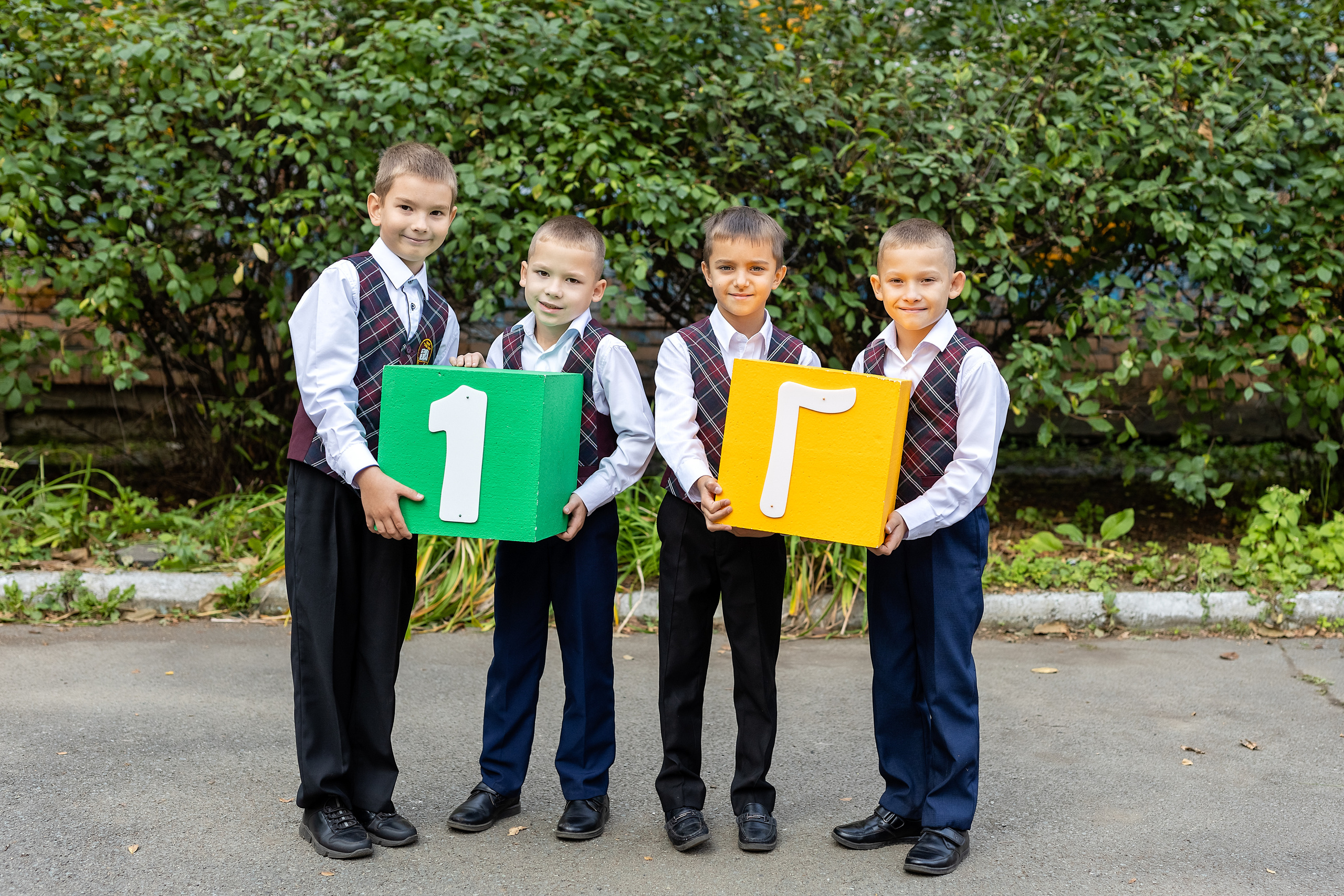 Фотопроект «Здравствуй, Школа». Стильный выпускной альбом Владивосток фотограф Вероника Мигачева