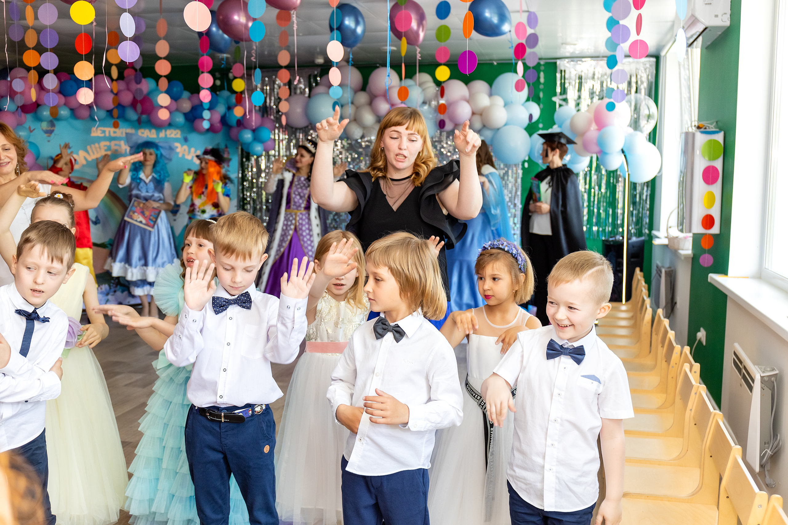 Выпускной. Детский сад 122. Стильный выпускной альбом Владивосток фотограф Вероника Мигачева