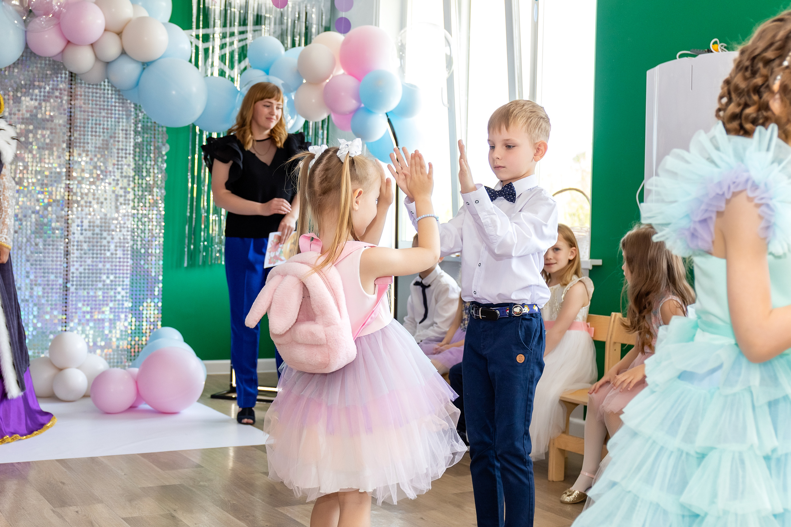 Выпускной. Детский сад 122. Стильный выпускной альбом Владивосток фотограф Вероника Мигачева