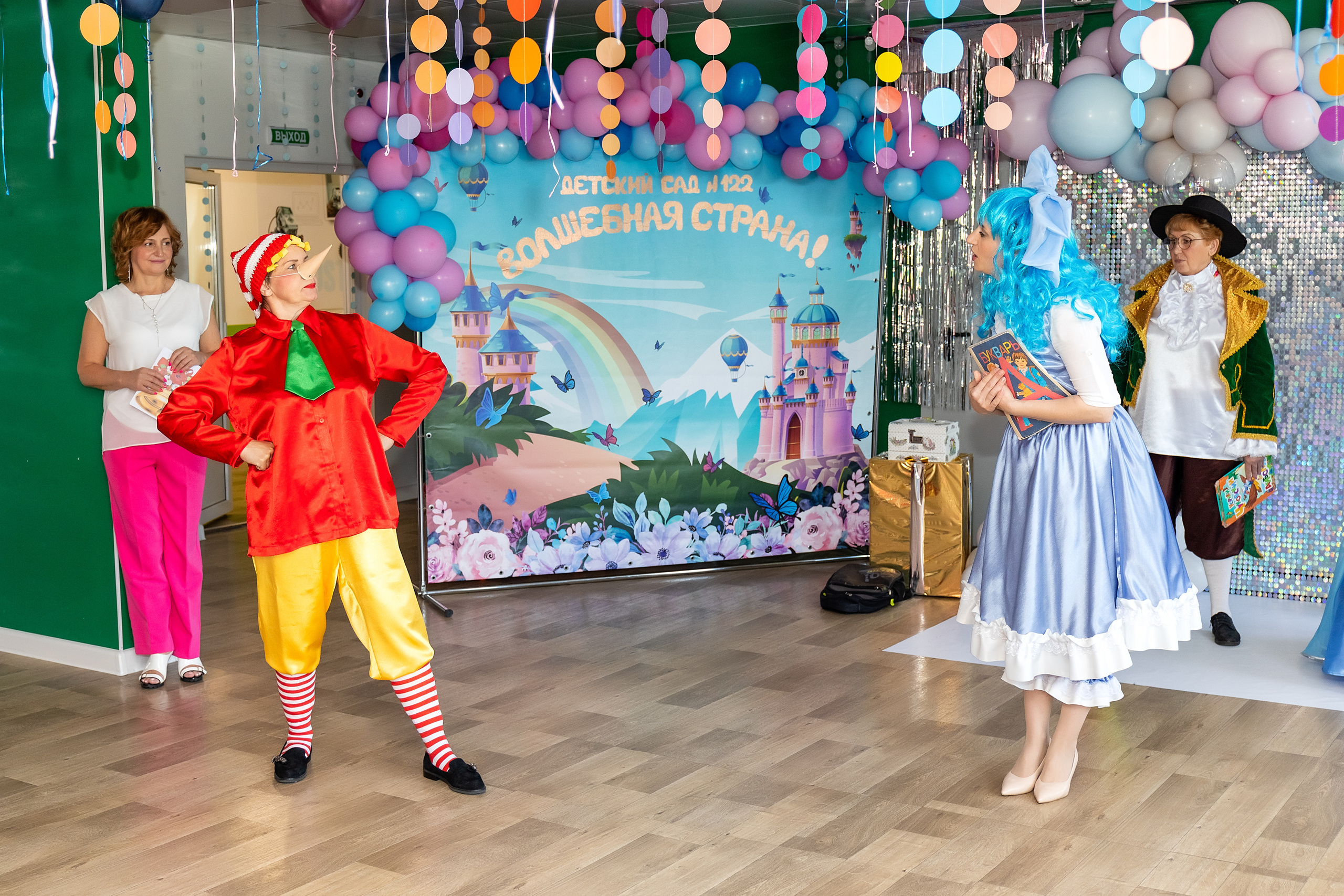 Выпускной. Детский сад 122. Стильный выпускной альбом Владивосток фотограф Вероника Мигачева