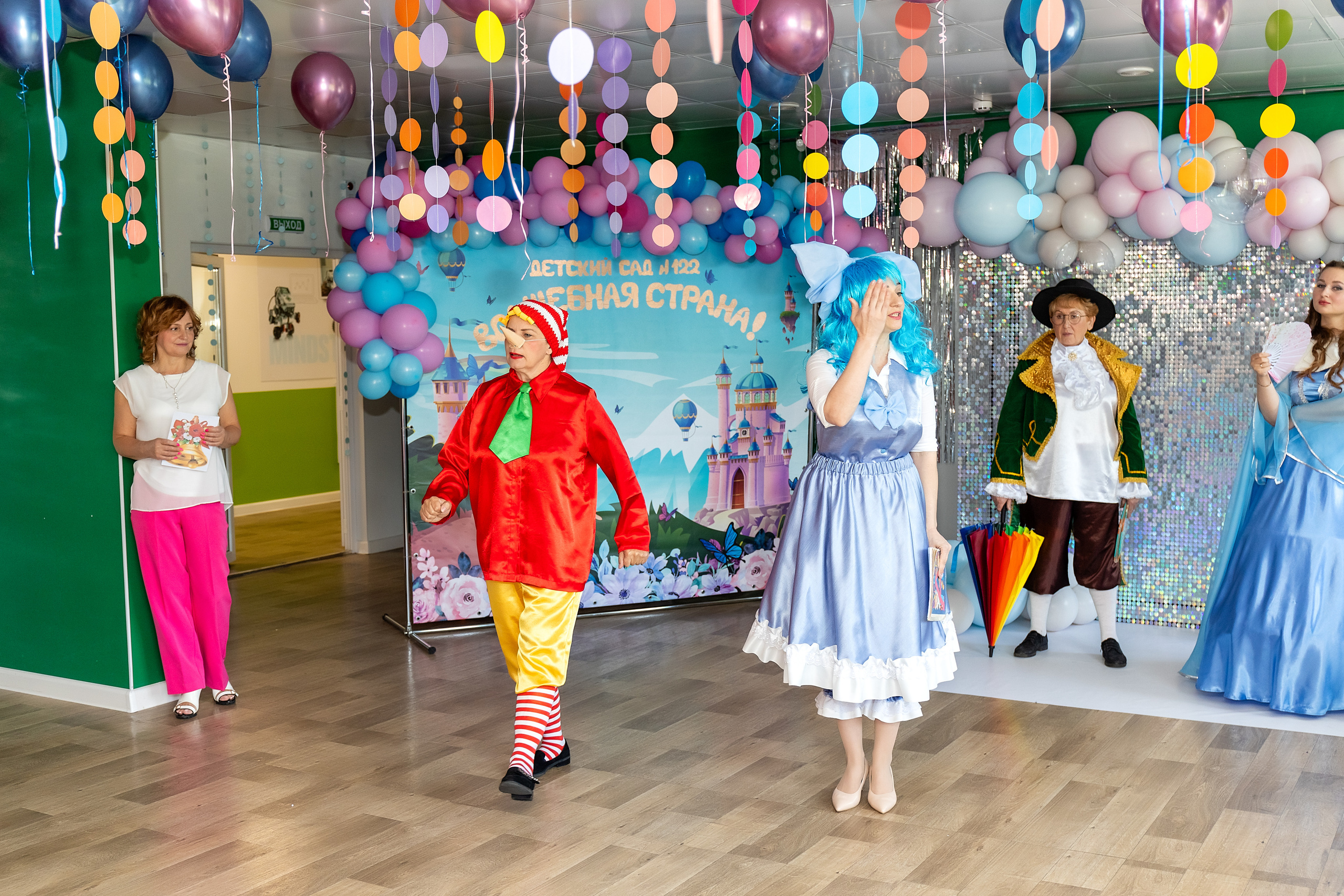 Выпускной. Детский сад 122. Стильный выпускной альбом Владивосток фотограф Вероника Мигачева