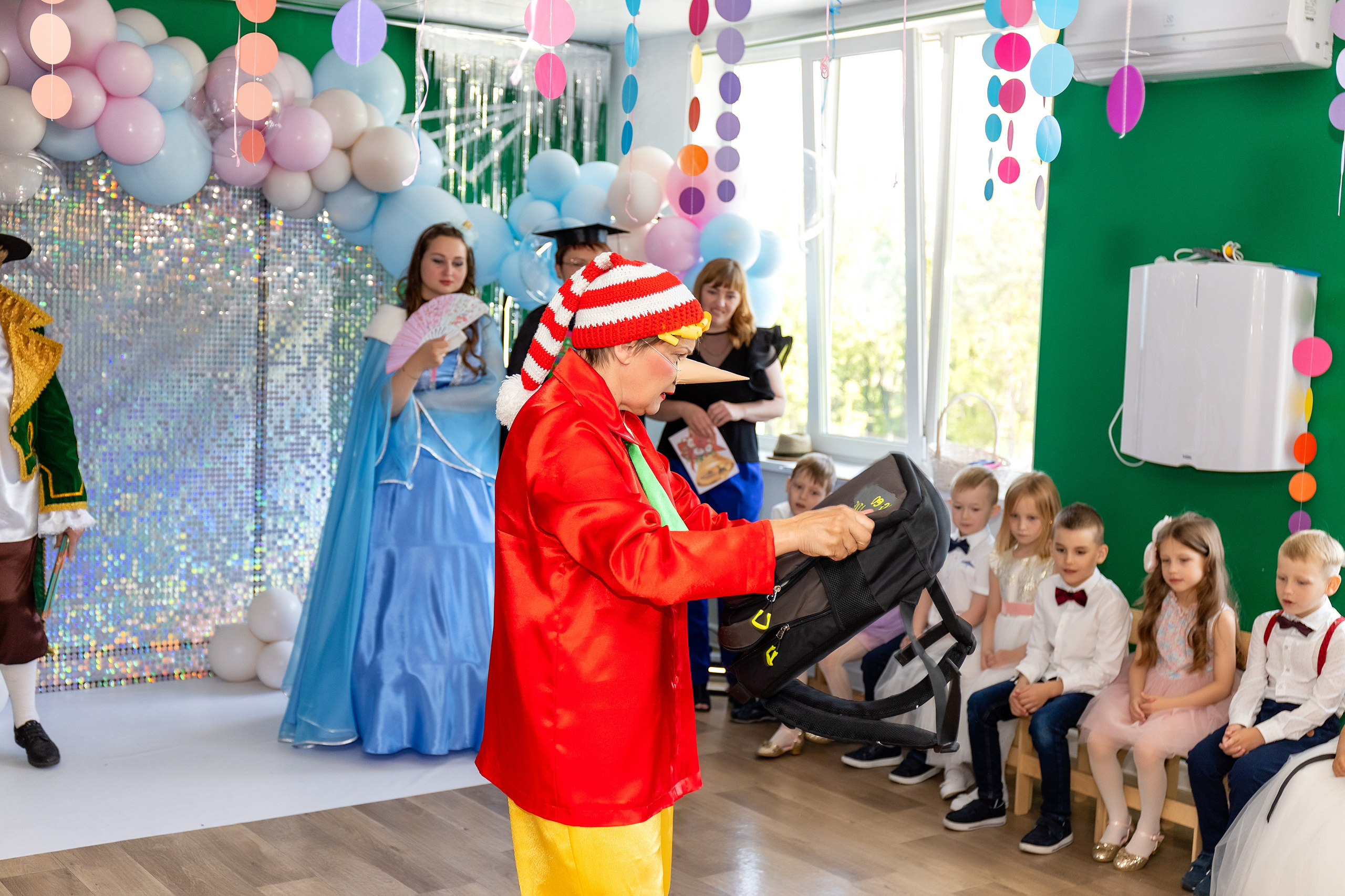 Выпускной. Детский сад 122. Стильный выпускной альбом Владивосток фотограф Вероника Мигачева