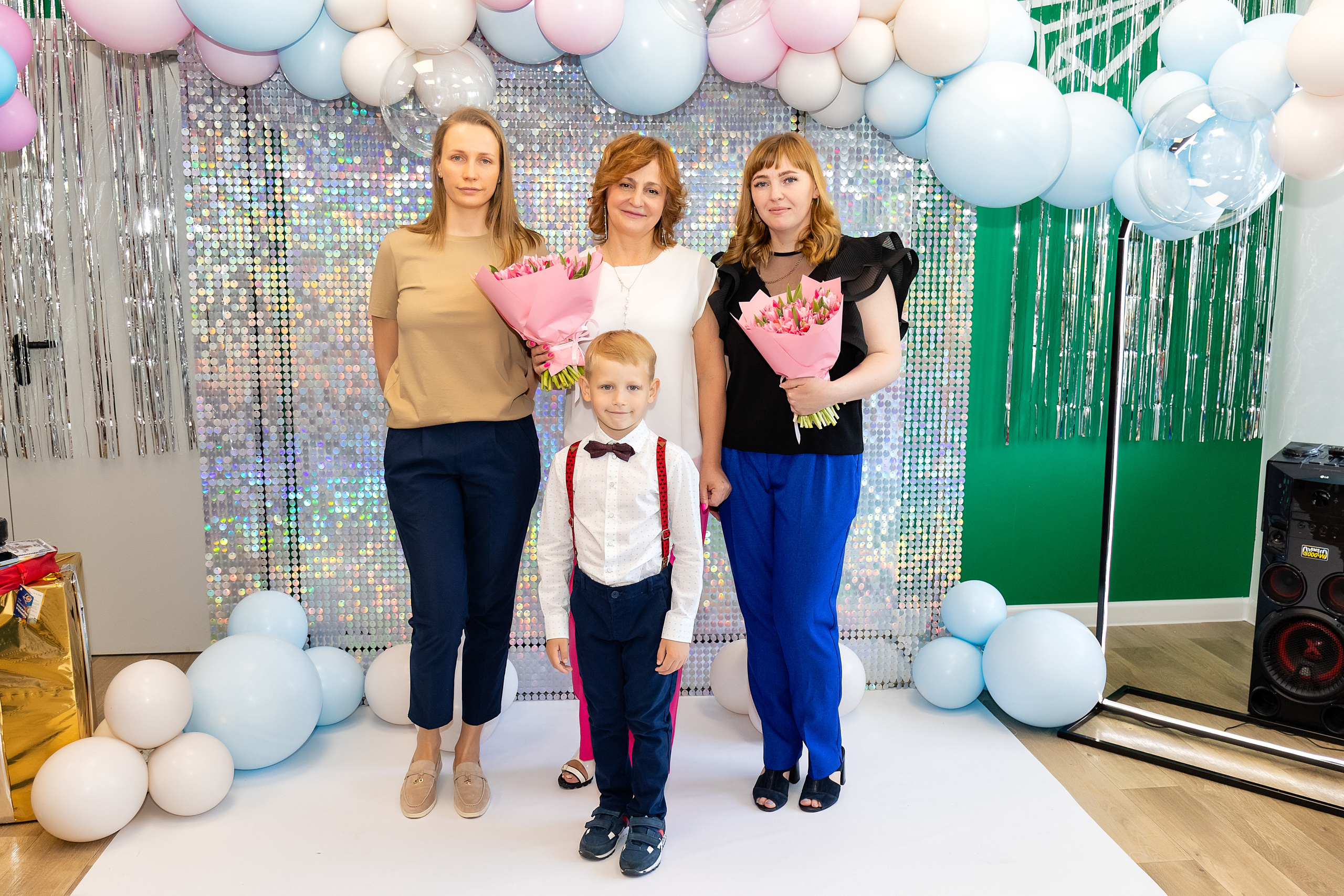 Выпускной. Детский сад 122. Стильный выпускной альбом Владивосток фотограф Вероника Мигачева