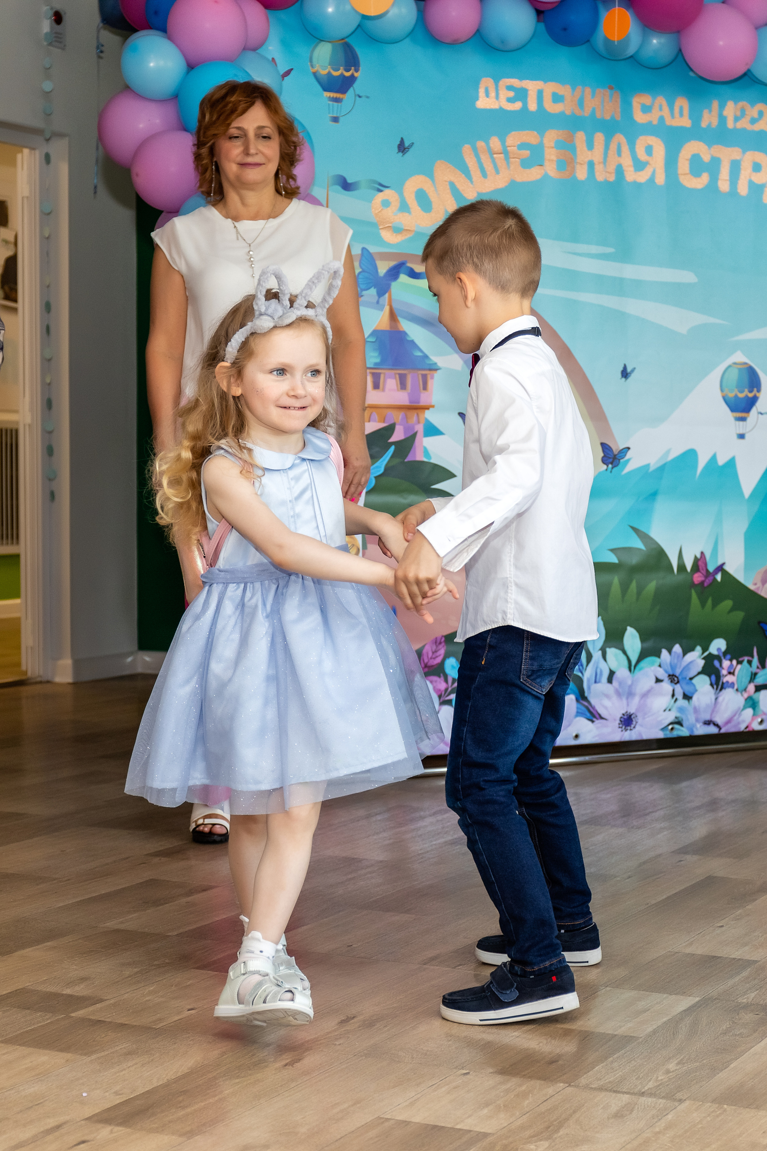 Выпускной. Детский сад 122. Стильный выпускной альбом Владивосток фотограф Вероника Мигачева