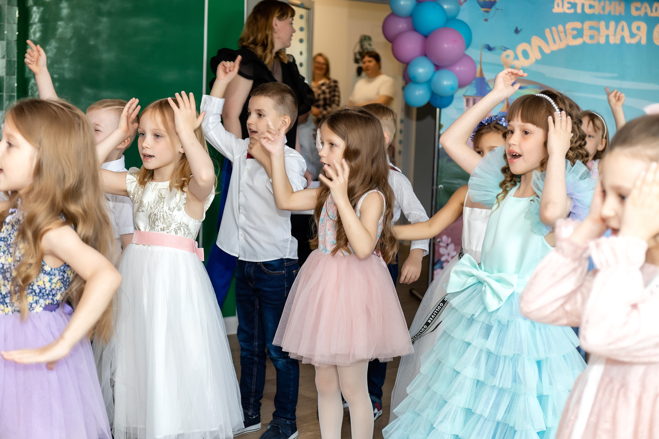 Выпускной. Детский сад 122. Стильный выпускной альбом Владивосток фотограф Вероника Мигачева