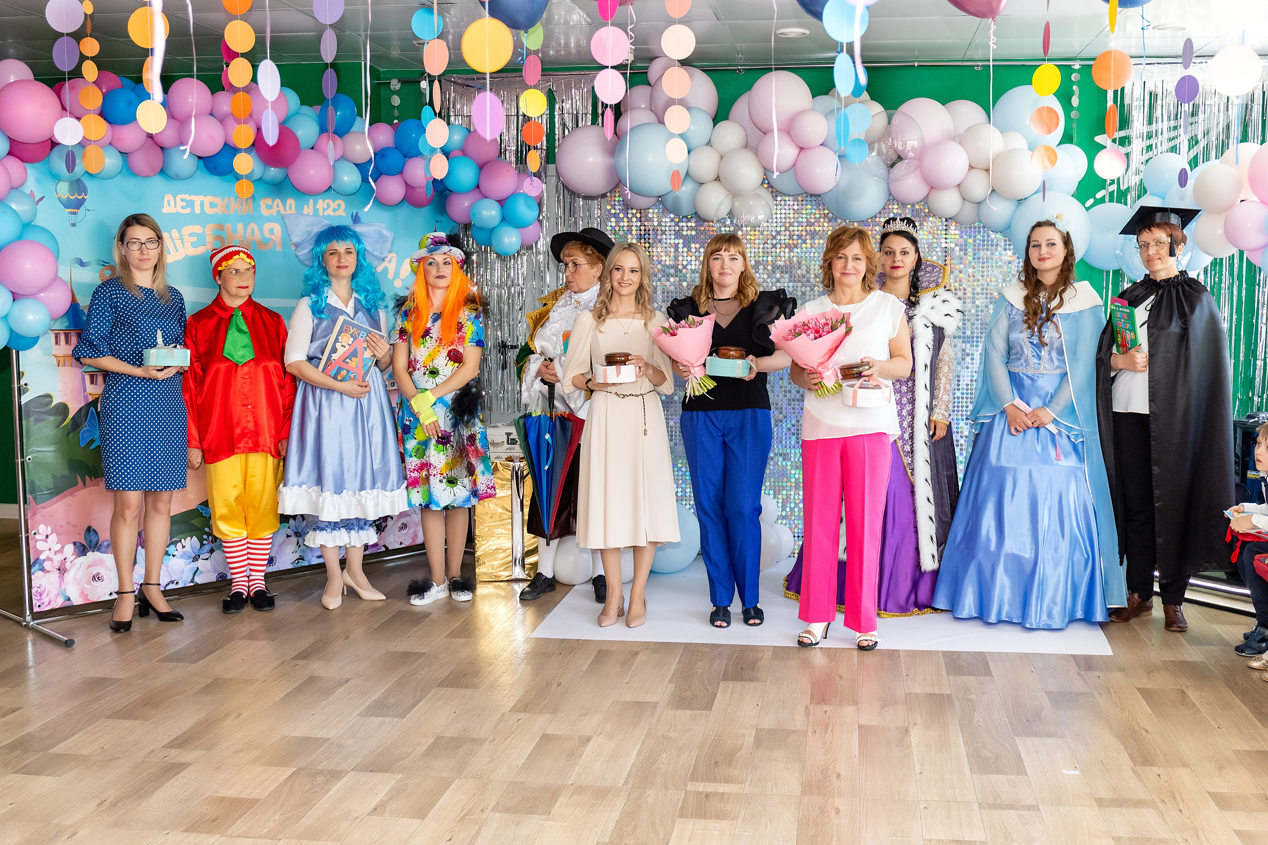 Выпускной. Детский сад 122. Стильный выпускной альбом Владивосток фотограф Вероника Мигачева