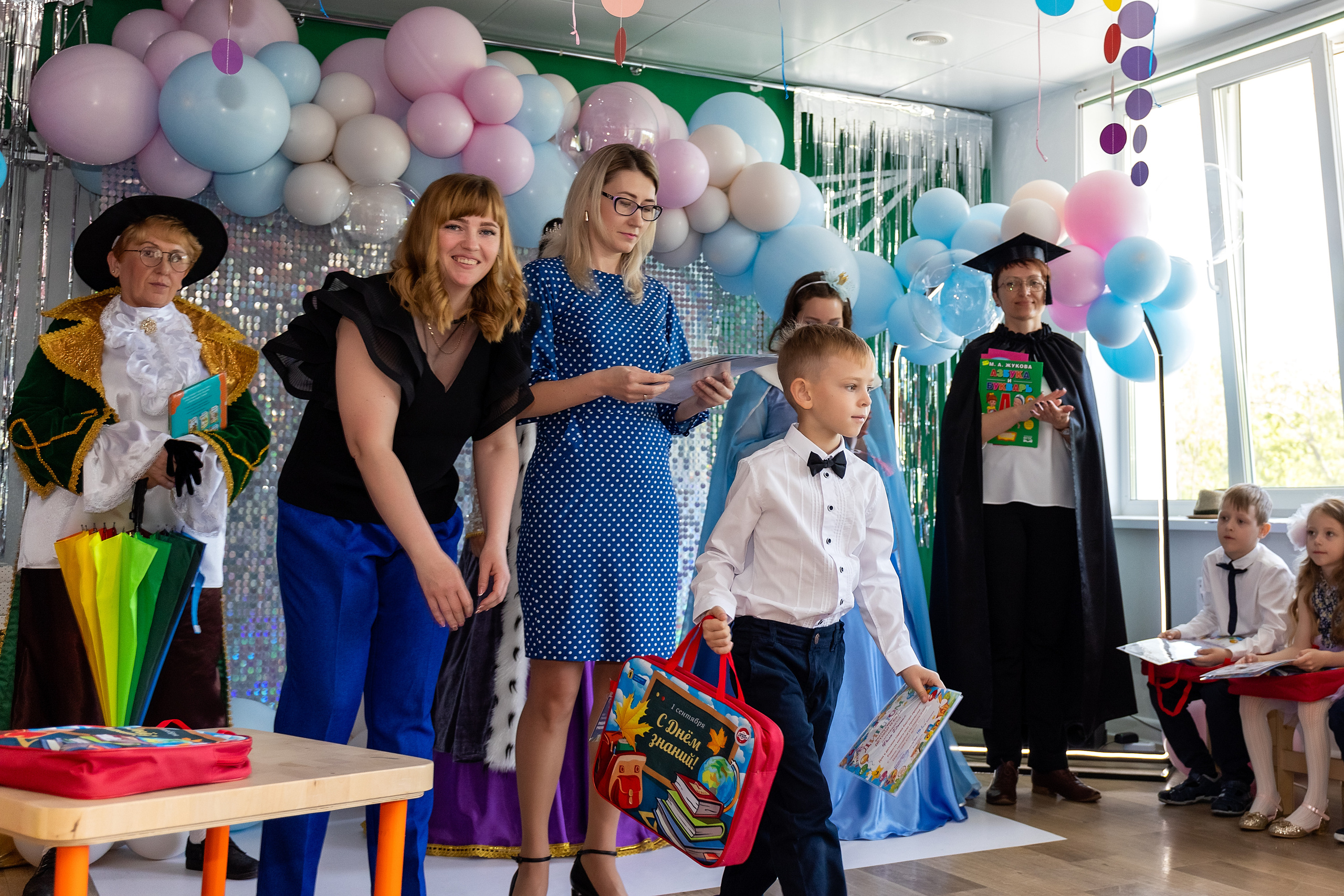 Выпускной. Детский сад 122. Стильный выпускной альбом Владивосток фотограф Вероника Мигачева