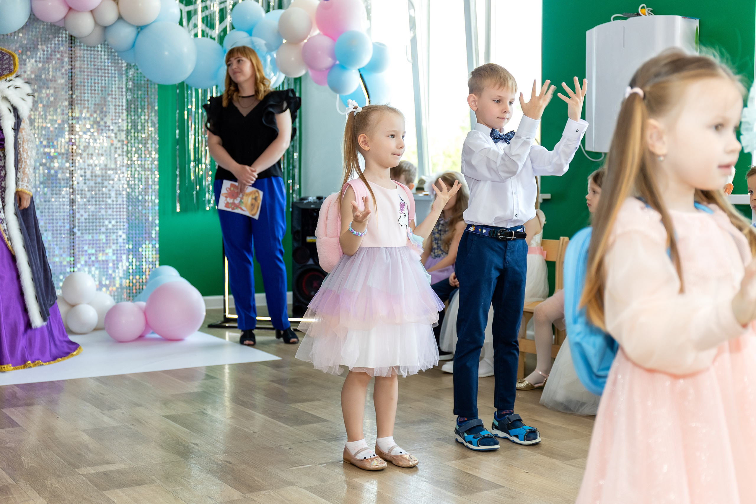 Выпускной. Детский сад 122. Стильный выпускной альбом Владивосток фотограф Вероника Мигачева