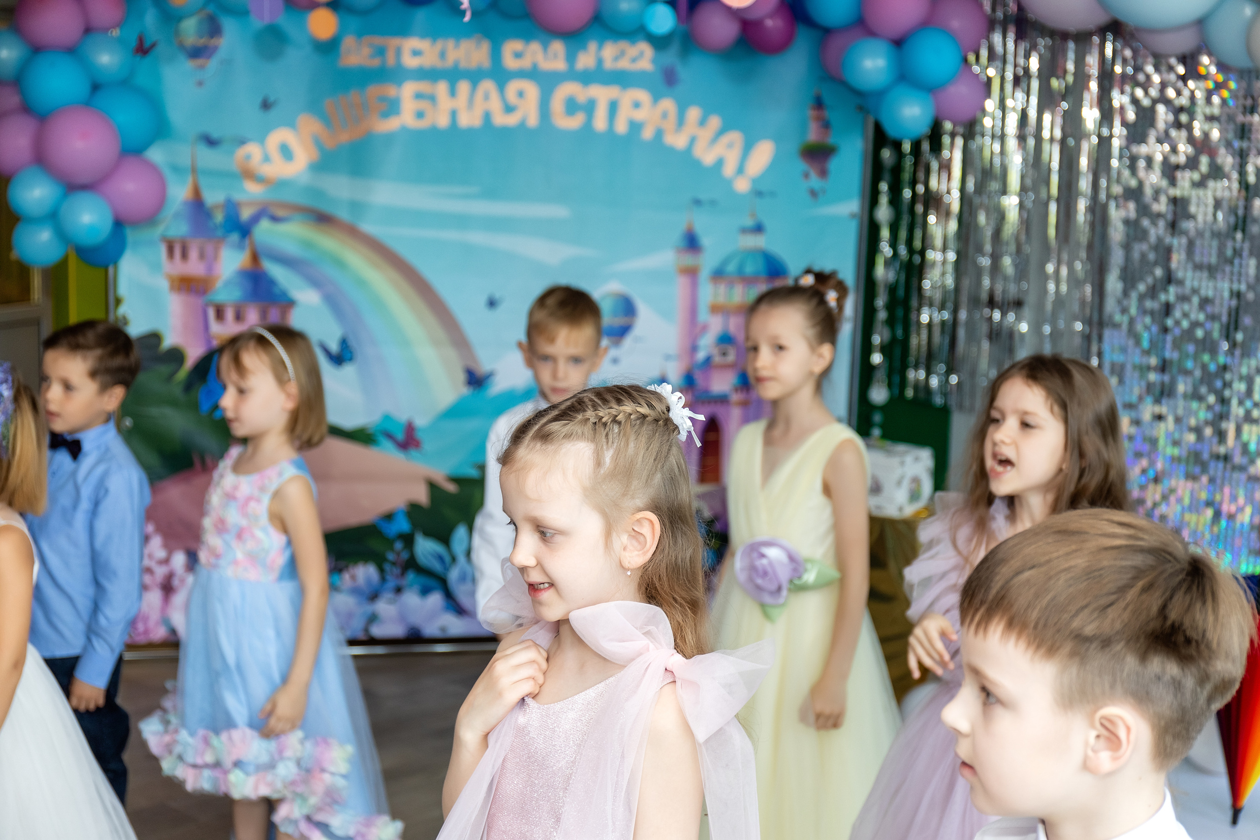 Выпускной. Детский сад 122. Стильный выпускной альбом Владивосток фотограф Вероника Мигачева