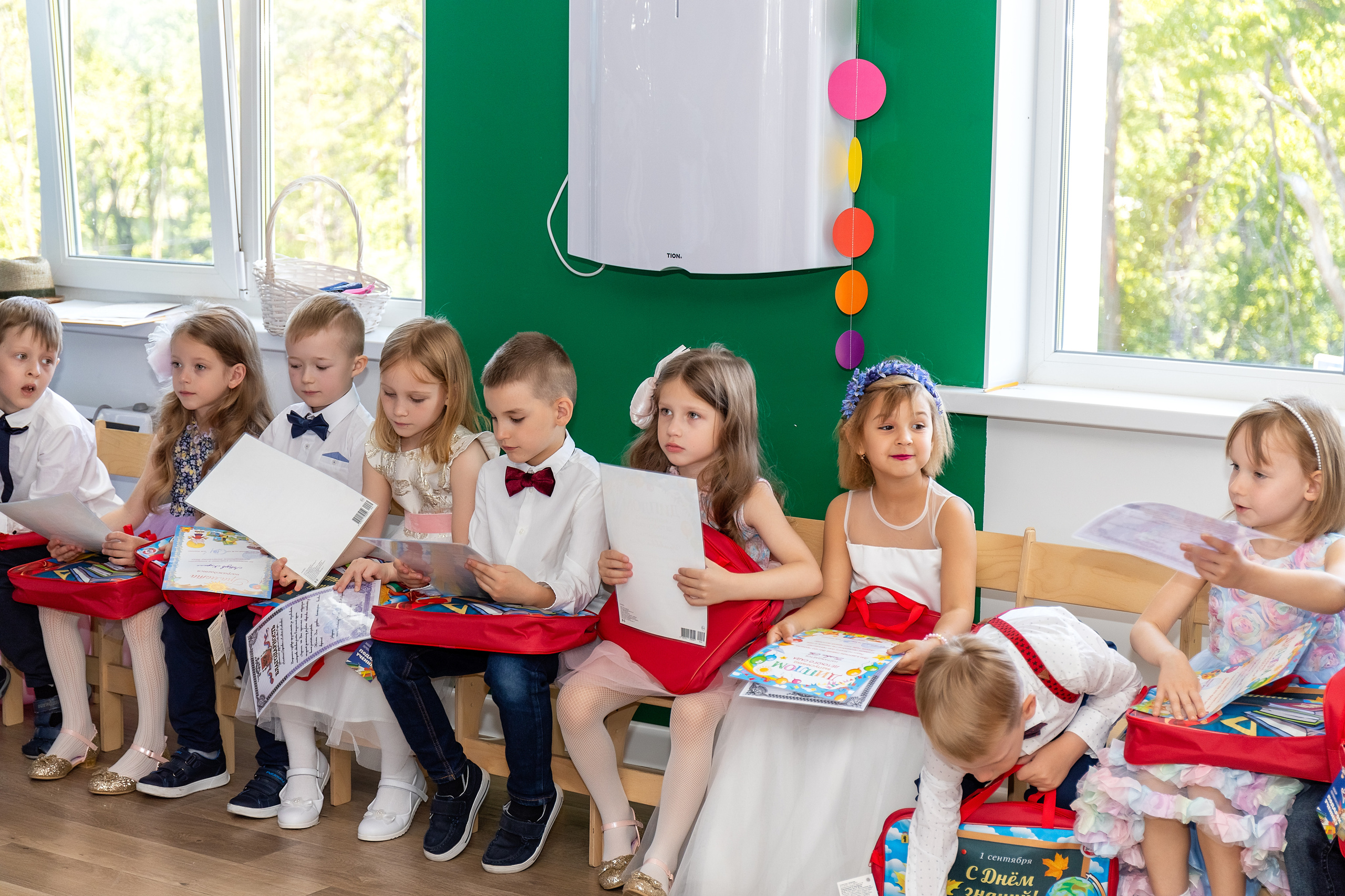 Выпускной. Детский сад 122. Стильный выпускной альбом Владивосток фотограф Вероника Мигачева