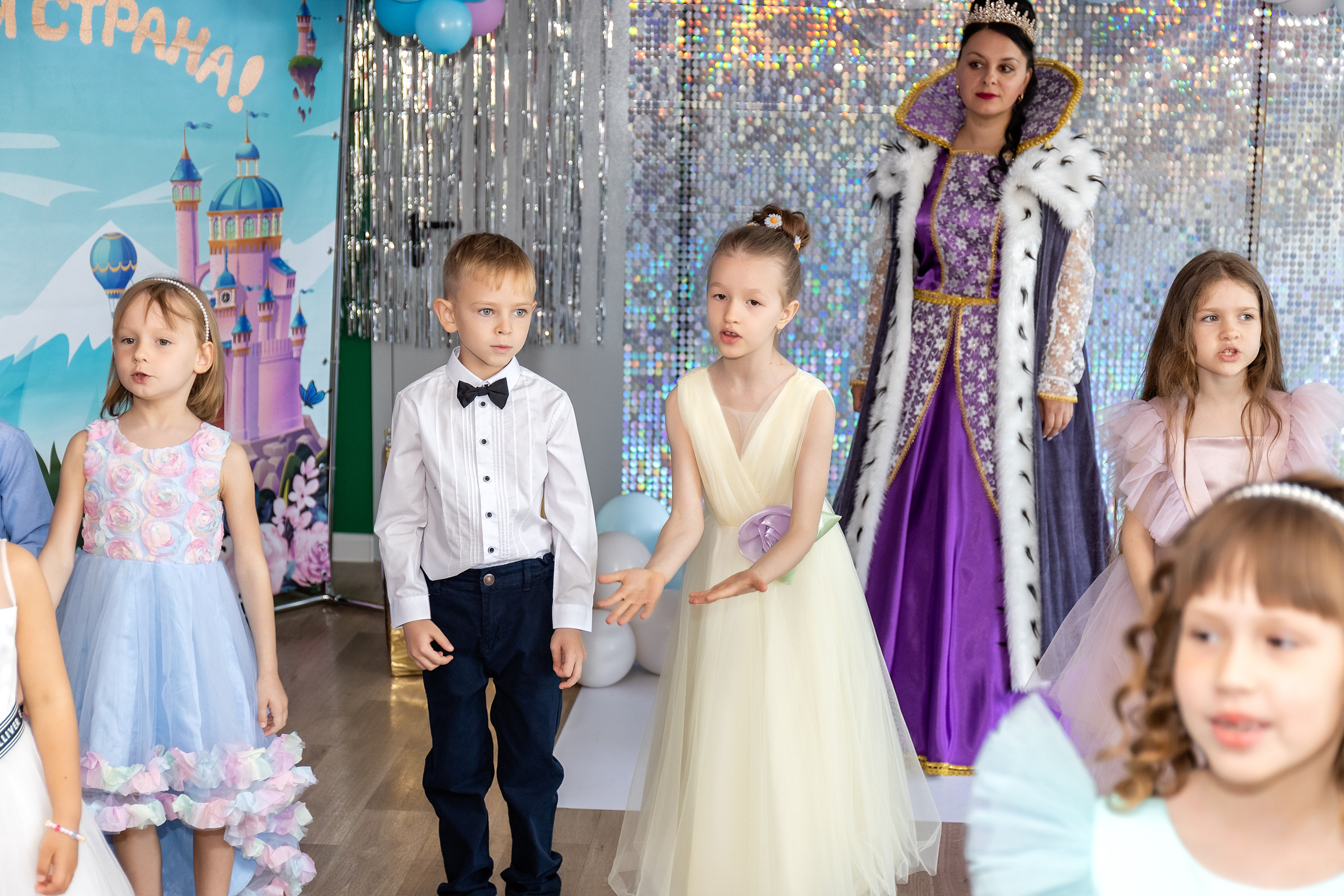 Выпускной. Детский сад 122. Стильный выпускной альбом Владивосток фотограф Вероника Мигачева
