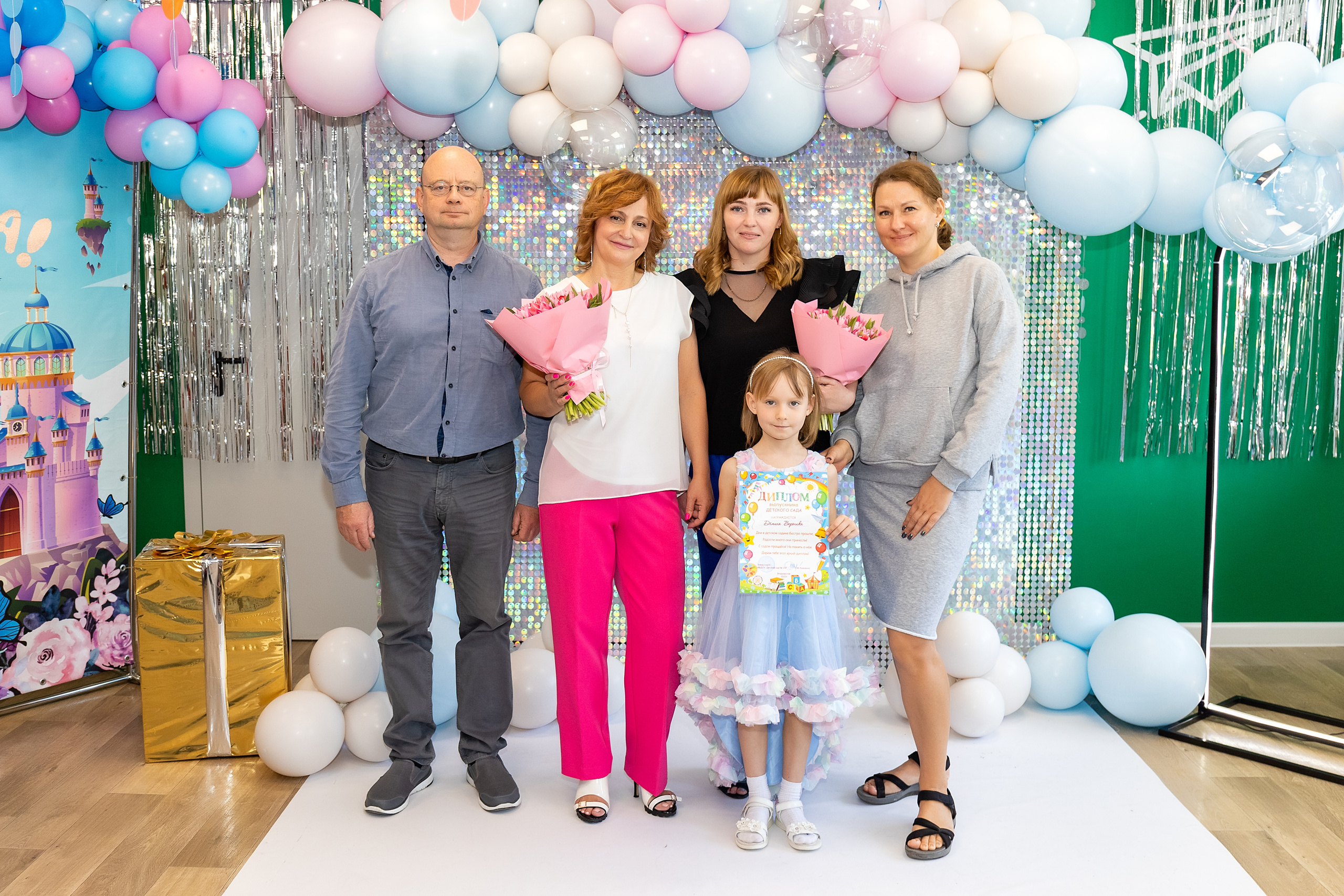 Выпускной. Детский сад 122. Стильный выпускной альбом Владивосток фотограф Вероника Мигачева