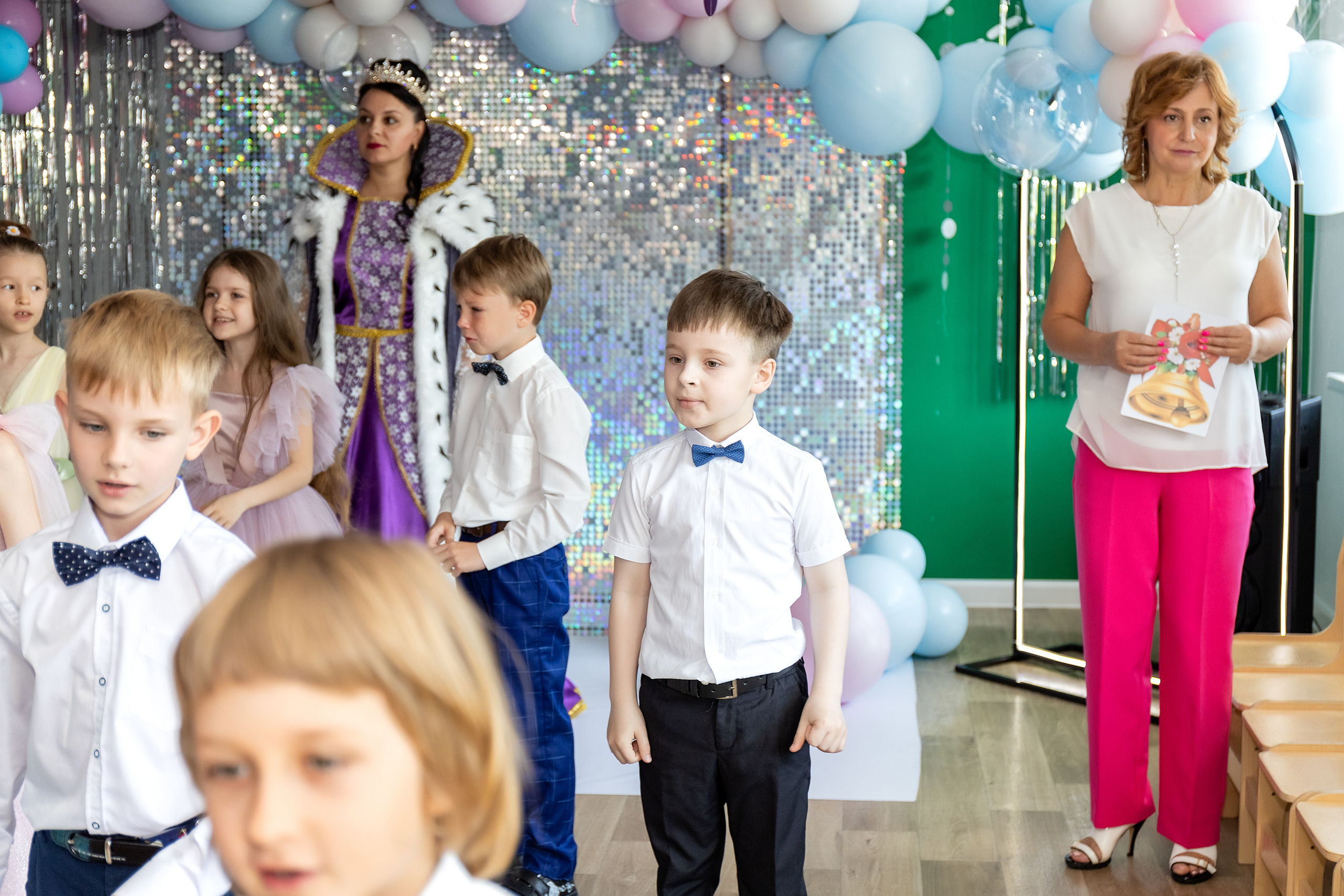 Выпускной. Детский сад 122. Стильный выпускной альбом Владивосток фотограф Вероника Мигачева