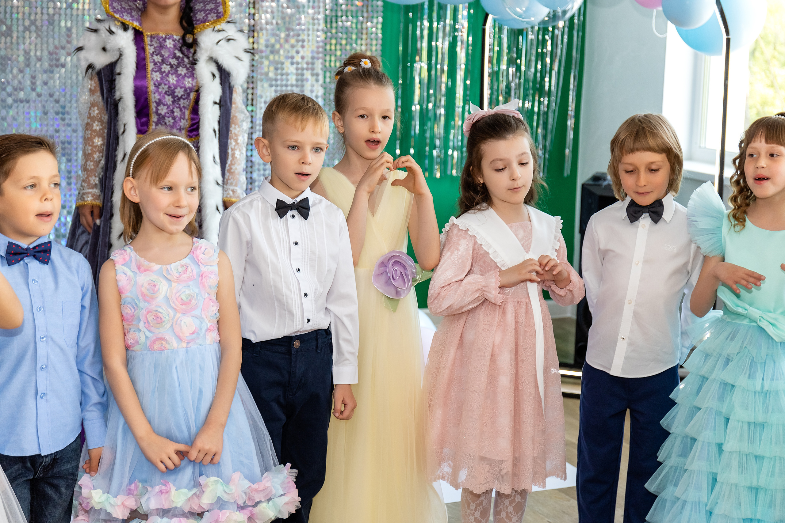 Выпускной. Детский сад 122. Стильный выпускной альбом Владивосток фотограф Вероника Мигачева
