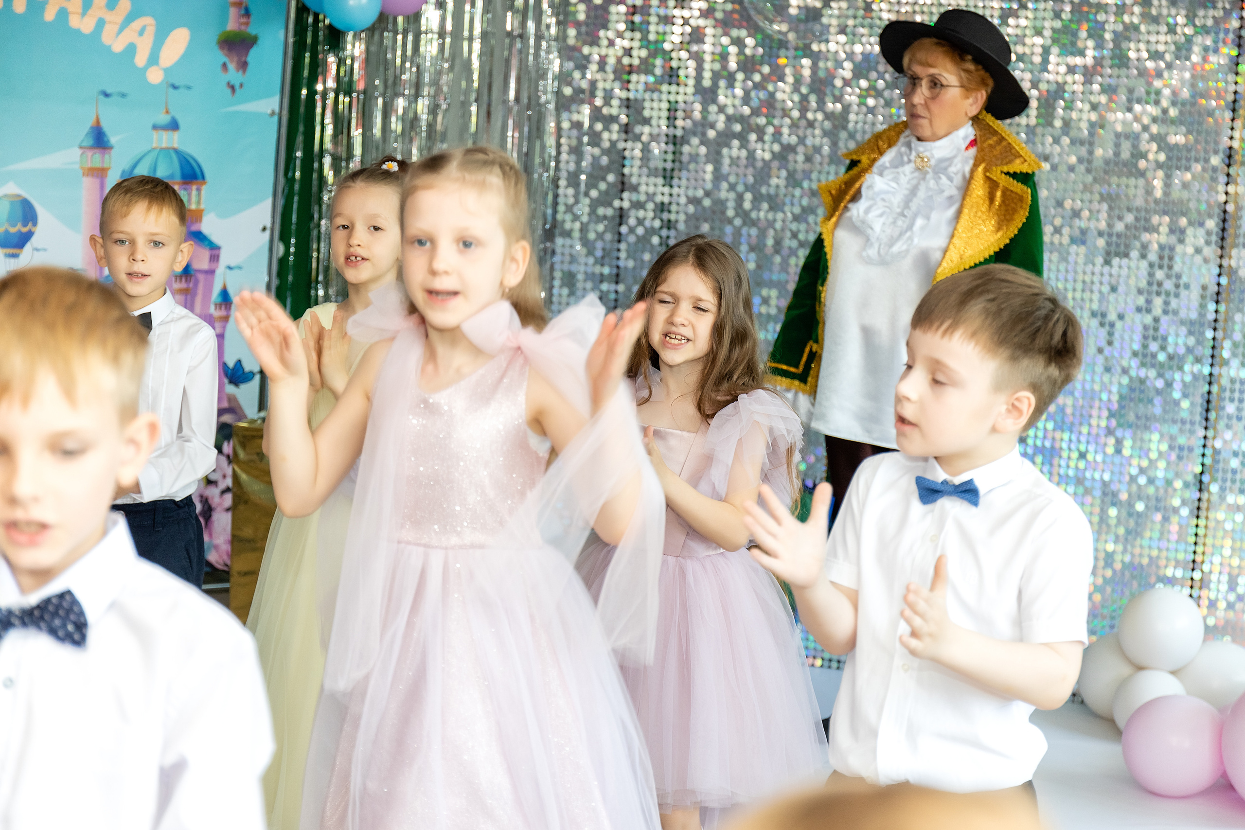Выпускной. Детский сад 122. Стильный выпускной альбом Владивосток фотограф Вероника Мигачева