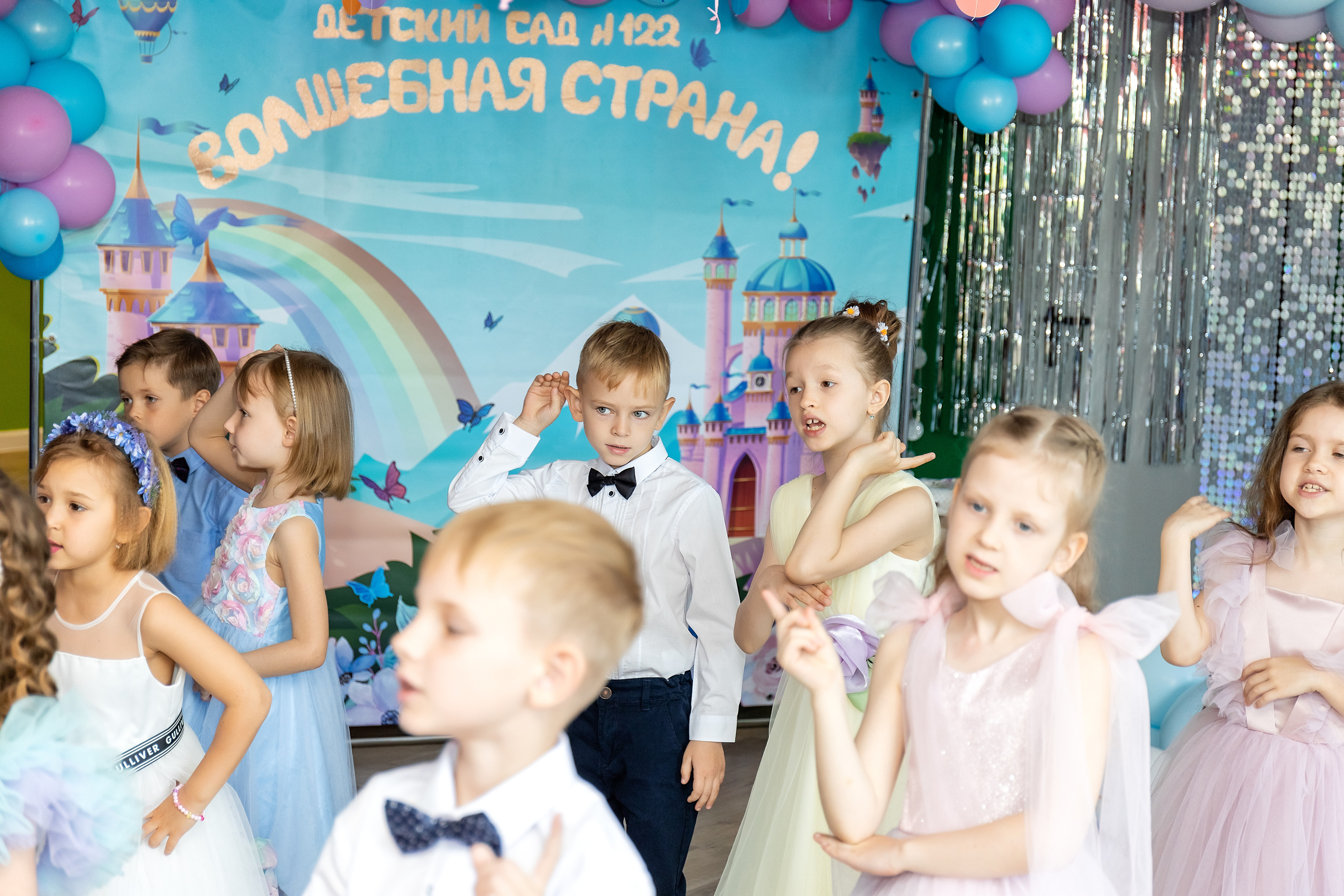 Выпускной. Детский сад 122. Стильный выпускной альбом Владивосток фотограф Вероника Мигачева