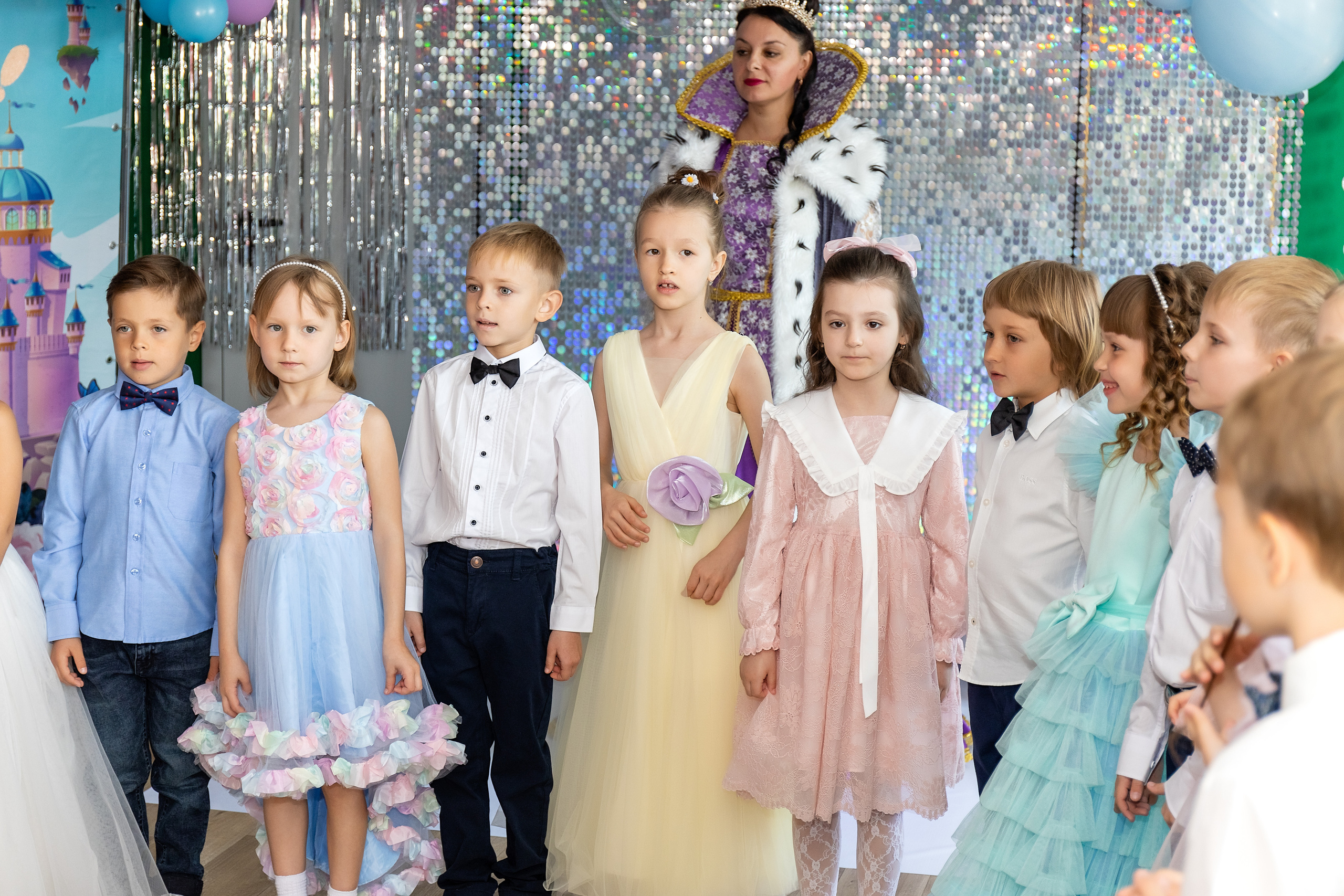 Выпускной. Детский сад 122. Стильный выпускной альбом Владивосток фотограф Вероника Мигачева