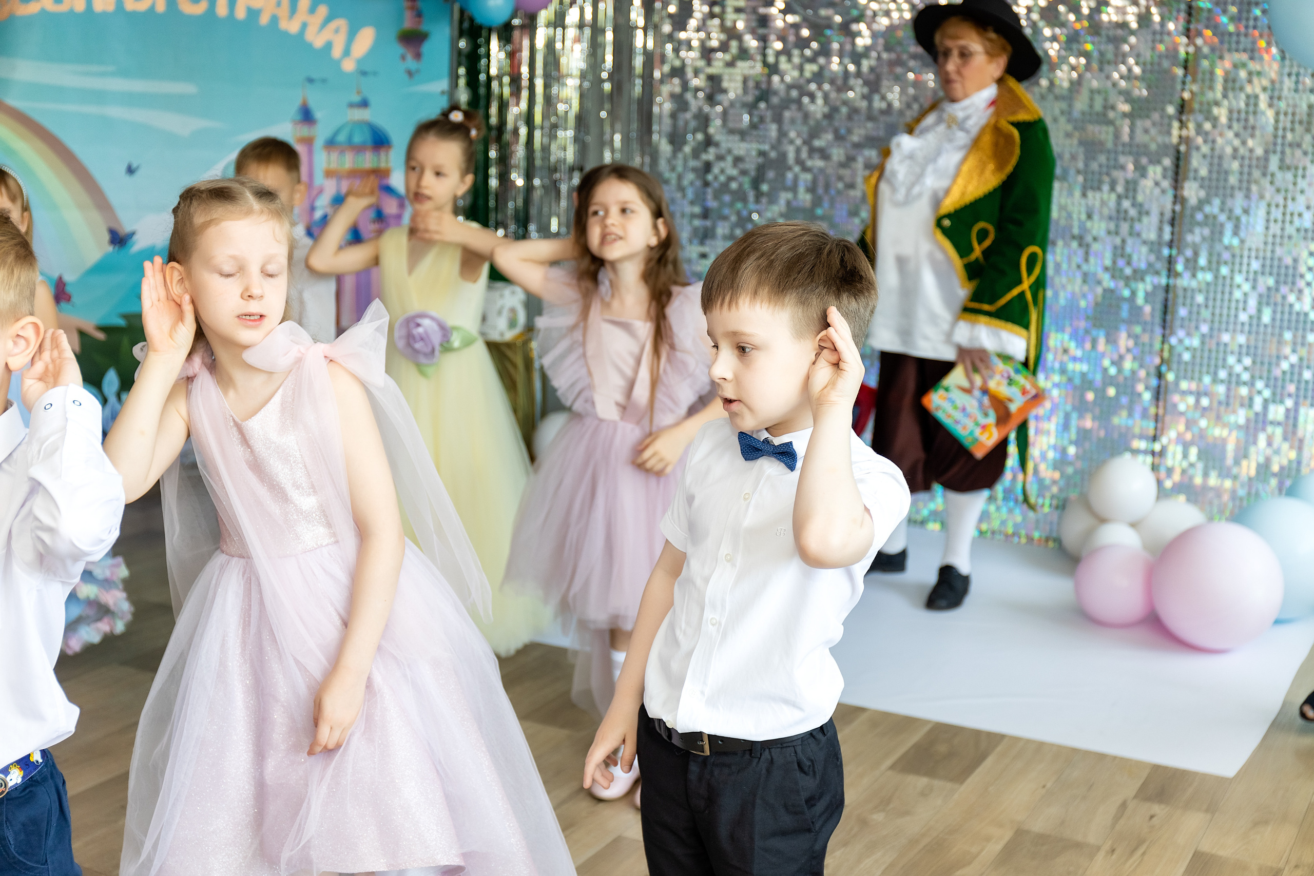 Выпускной. Детский сад 122. Стильный выпускной альбом Владивосток фотограф Вероника Мигачева
