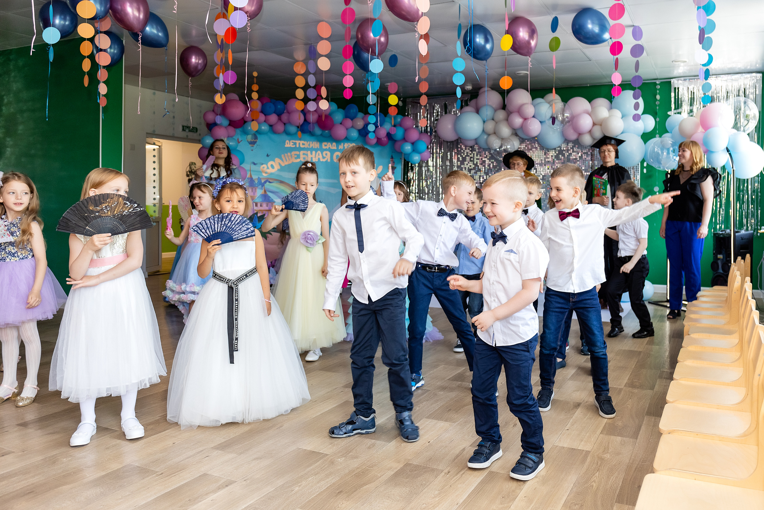 Выпускной. Детский сад 122. Стильный выпускной альбом Владивосток фотограф Вероника Мигачева