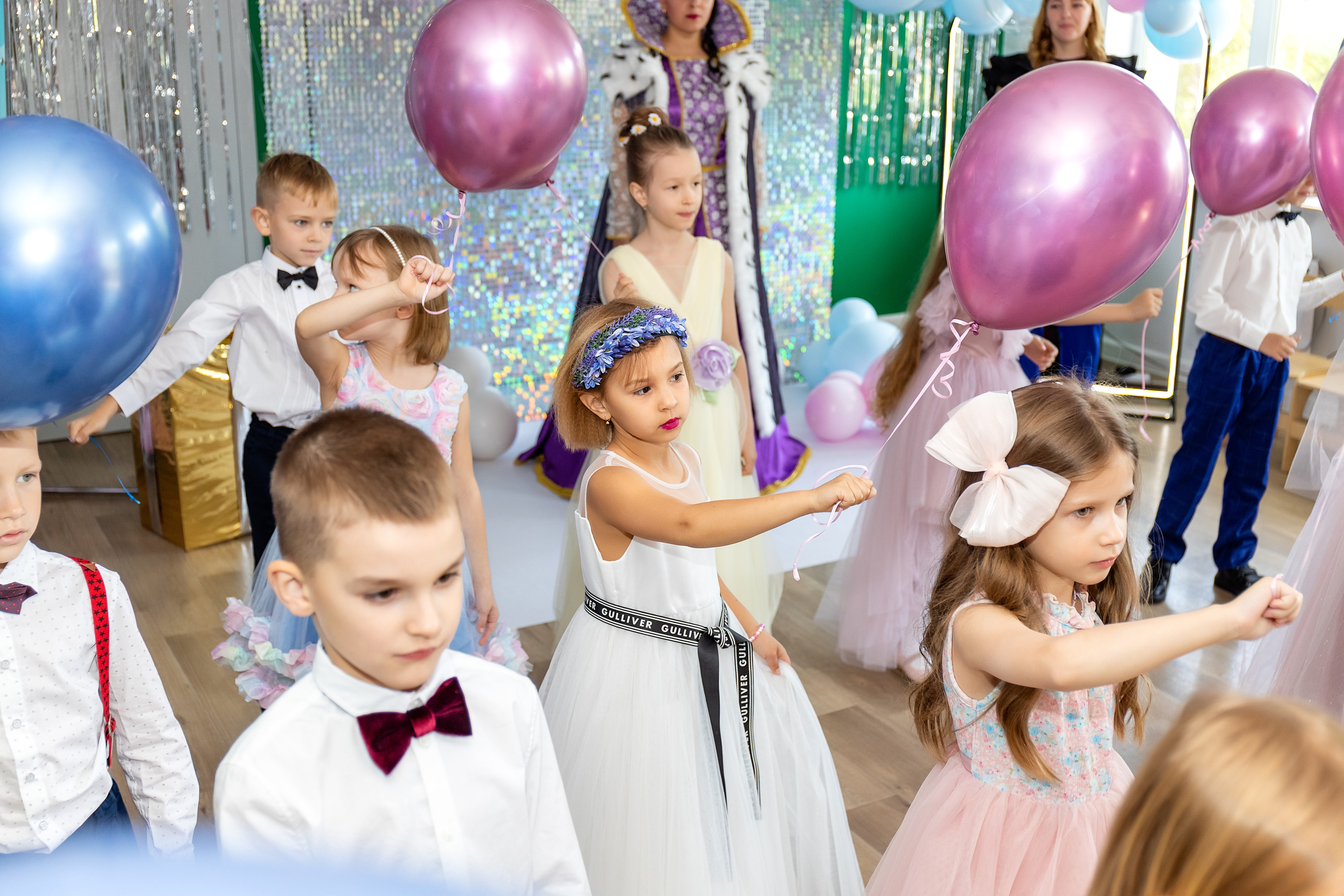 Выпускной. Детский сад 122. Стильный выпускной альбом Владивосток фотограф Вероника Мигачева