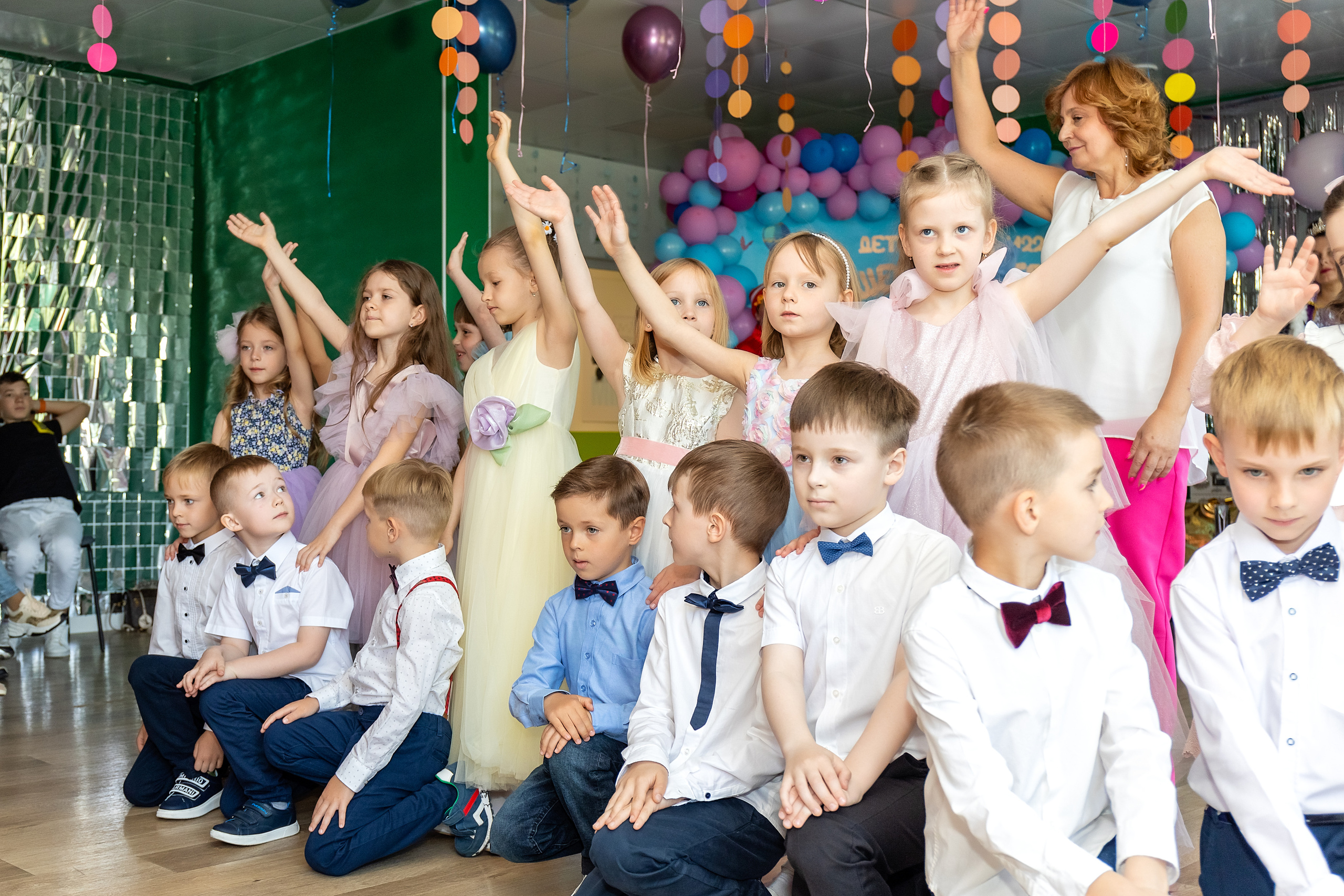Выпускной. Детский сад 122. Стильный выпускной альбом Владивосток фотограф Вероника Мигачева