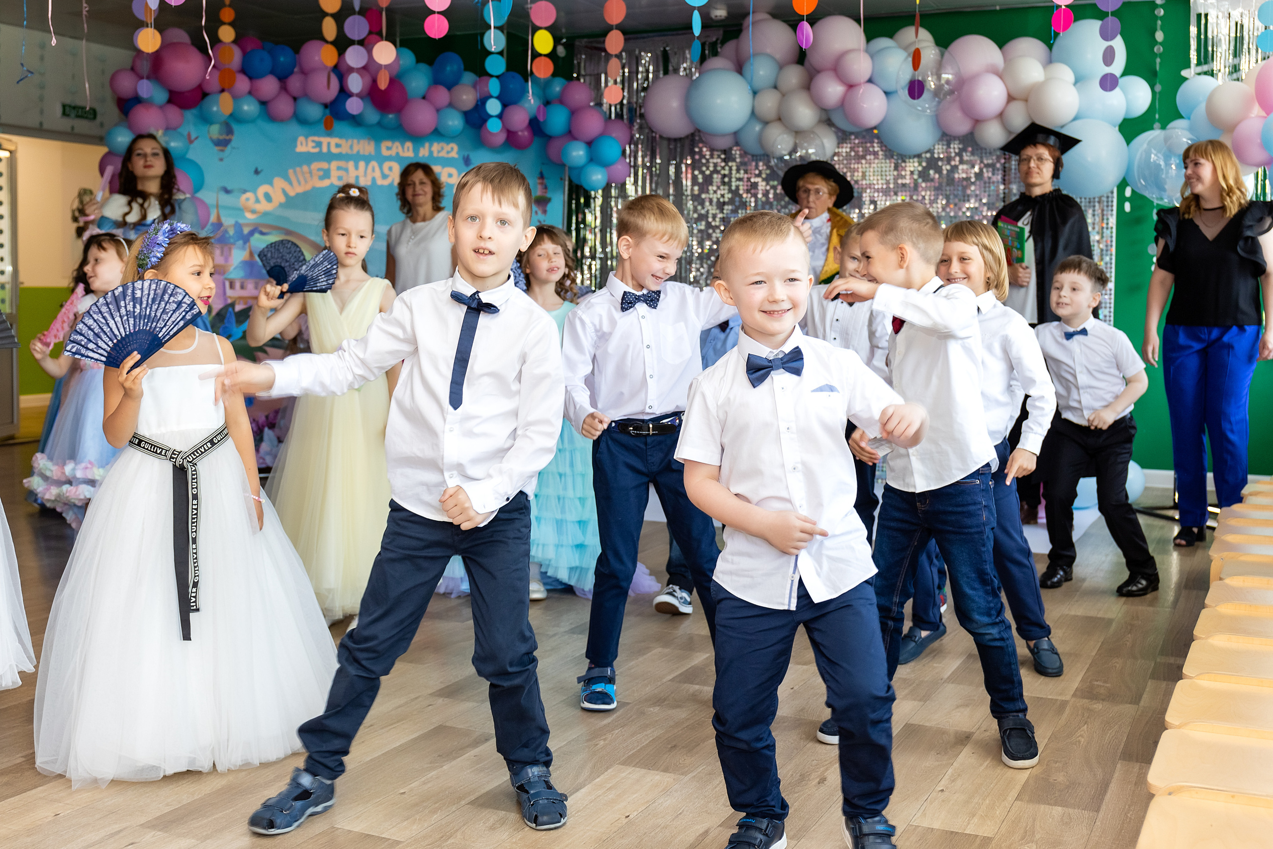 Выпускной. Детский сад 122. Стильный выпускной альбом Владивосток фотограф Вероника Мигачева