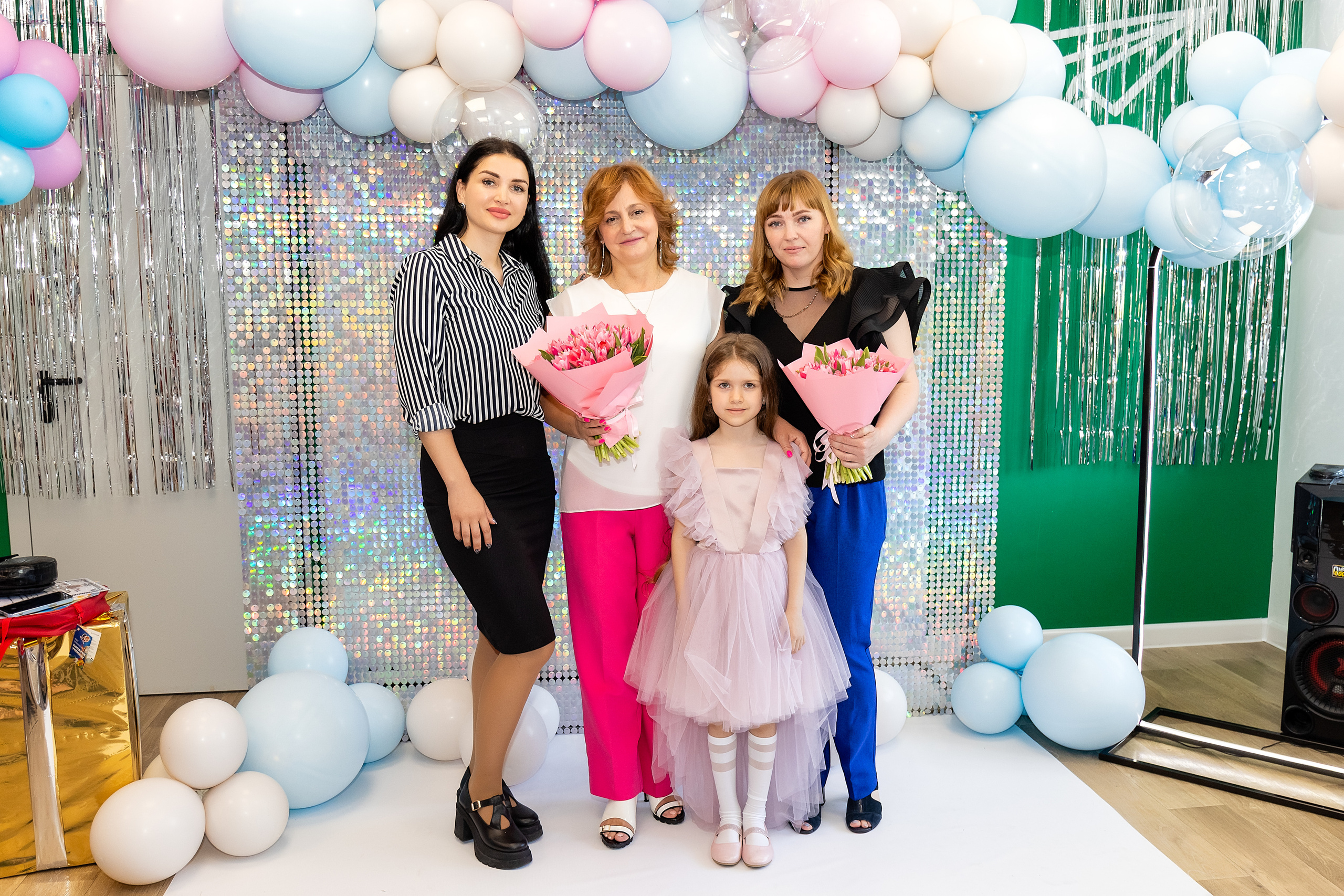 Выпускной. Детский сад 122. Стильный выпускной альбом Владивосток фотограф Вероника Мигачева