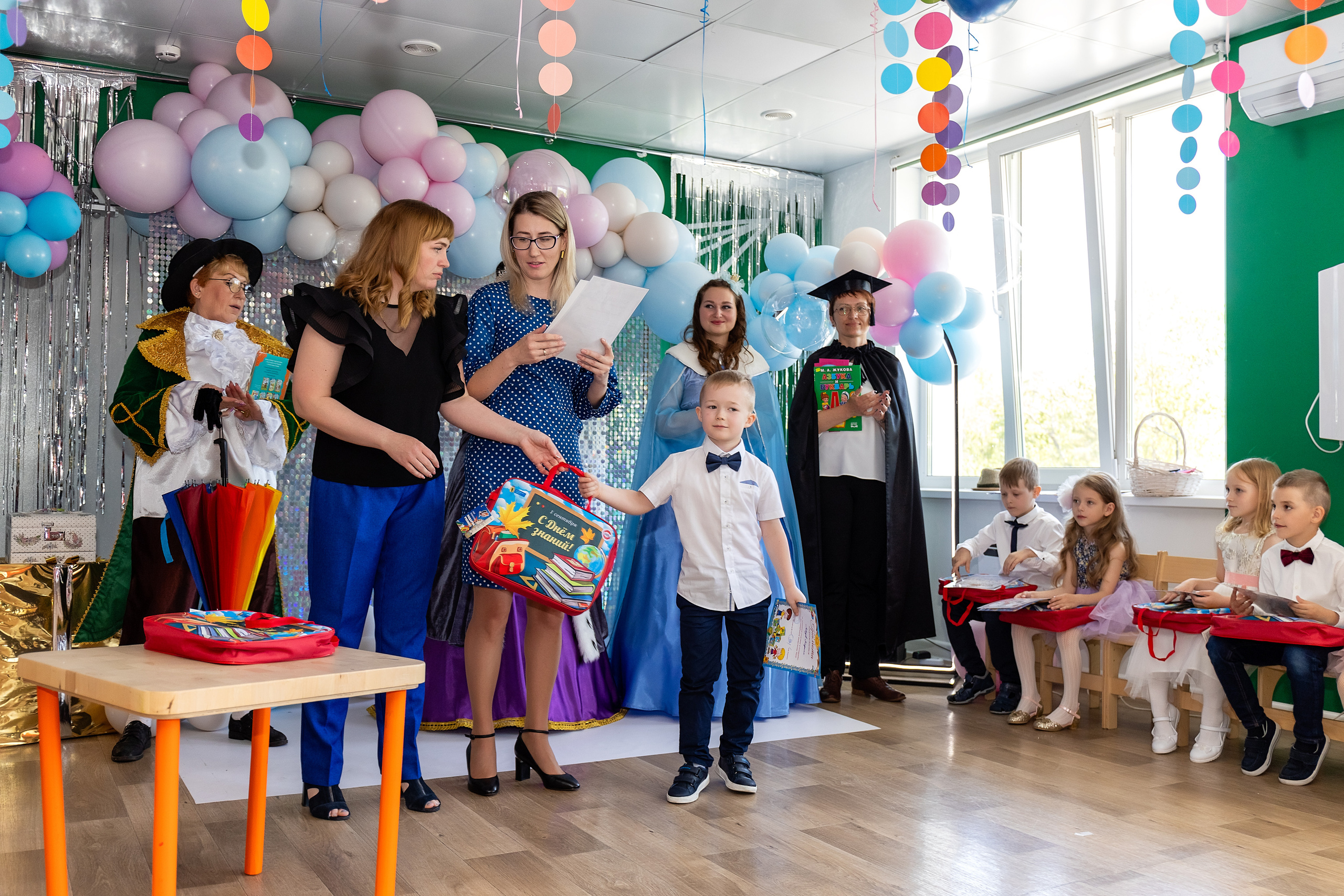 Выпускной. Детский сад 122. Стильный выпускной альбом Владивосток фотограф Вероника Мигачева