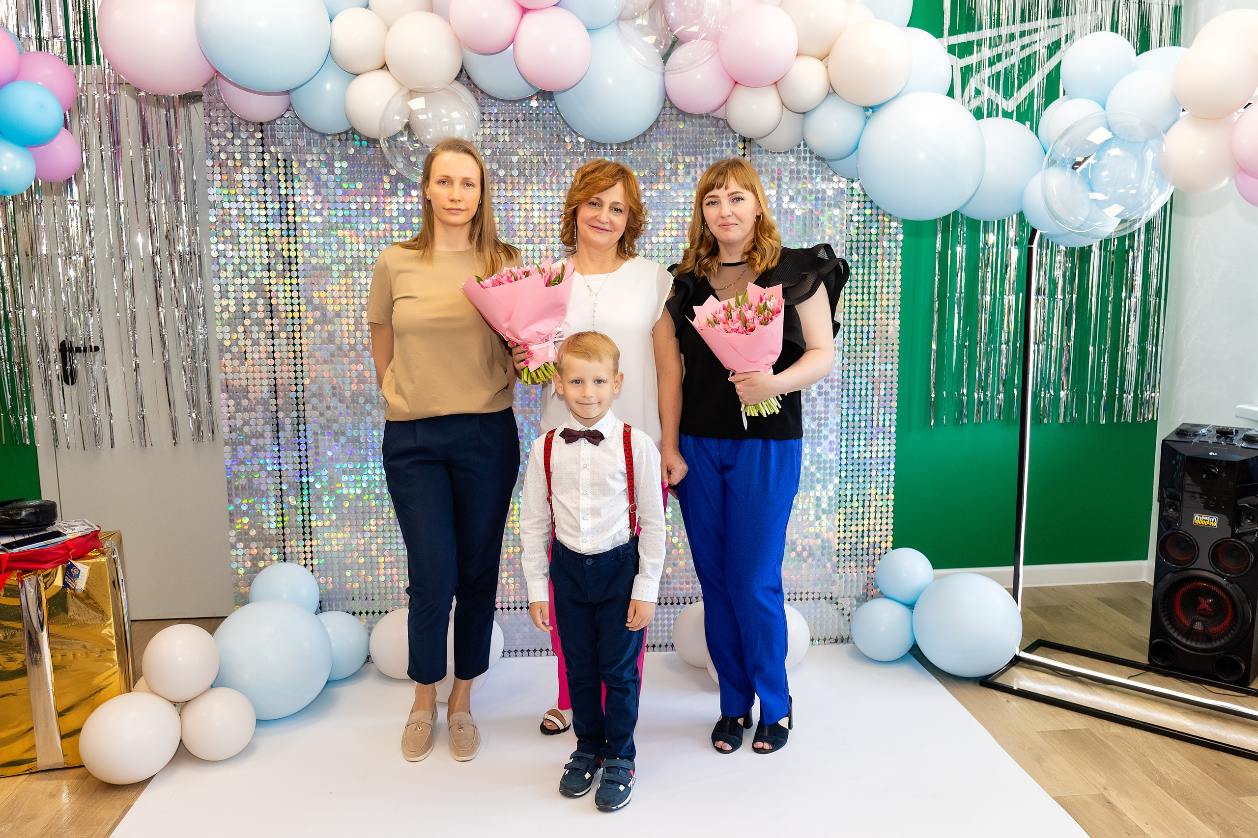 Выпускной. Детский сад 122. Стильный выпускной альбом Владивосток фотограф Вероника Мигачева