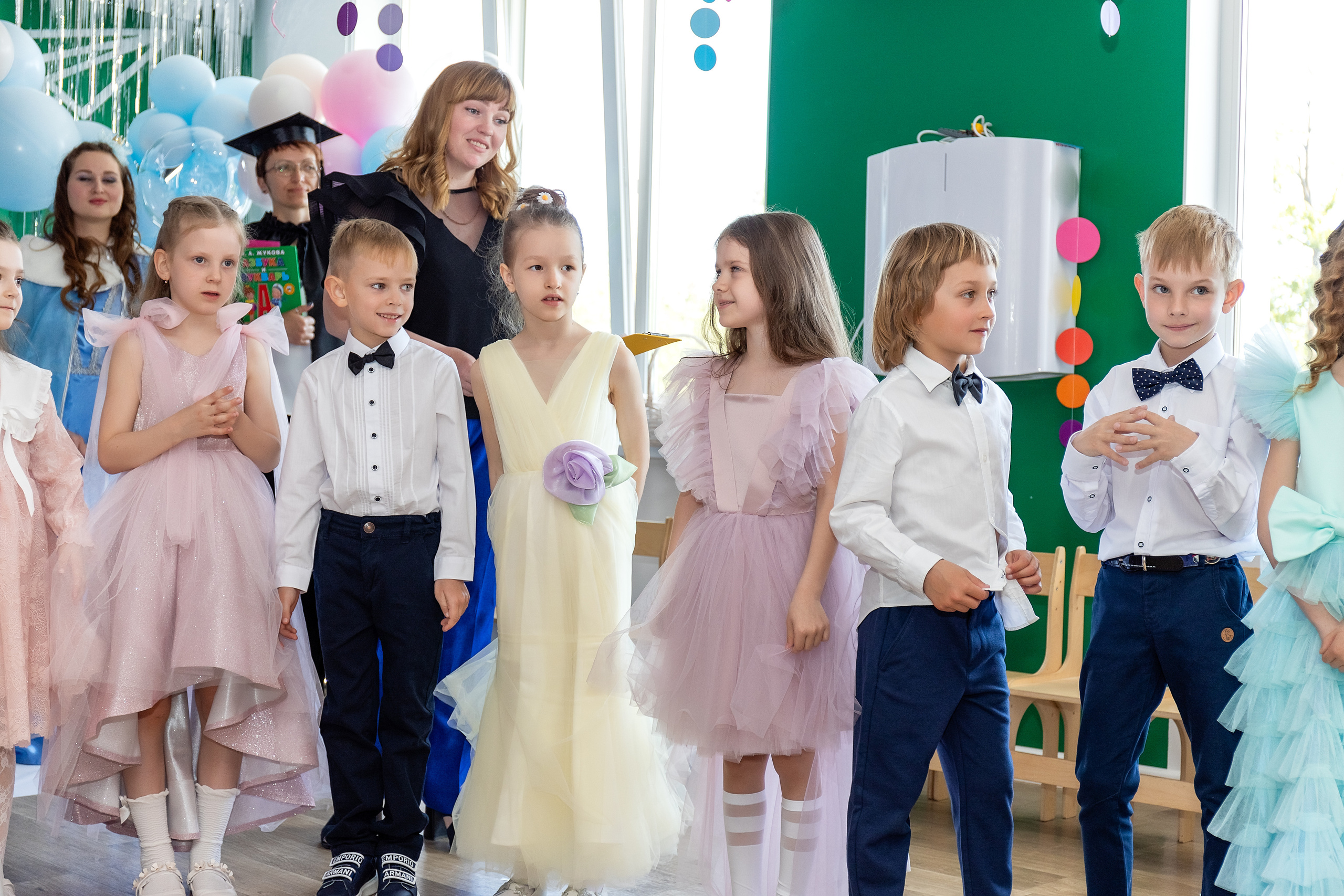 Выпускной. Детский сад 122. Стильный выпускной альбом Владивосток фотограф Вероника Мигачева