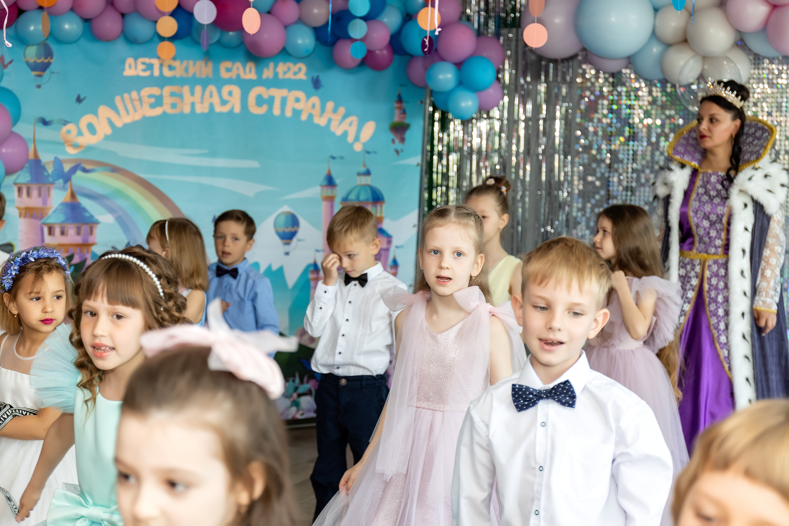 Выпускной. Детский сад 122. Стильный выпускной альбом Владивосток фотограф Вероника Мигачева