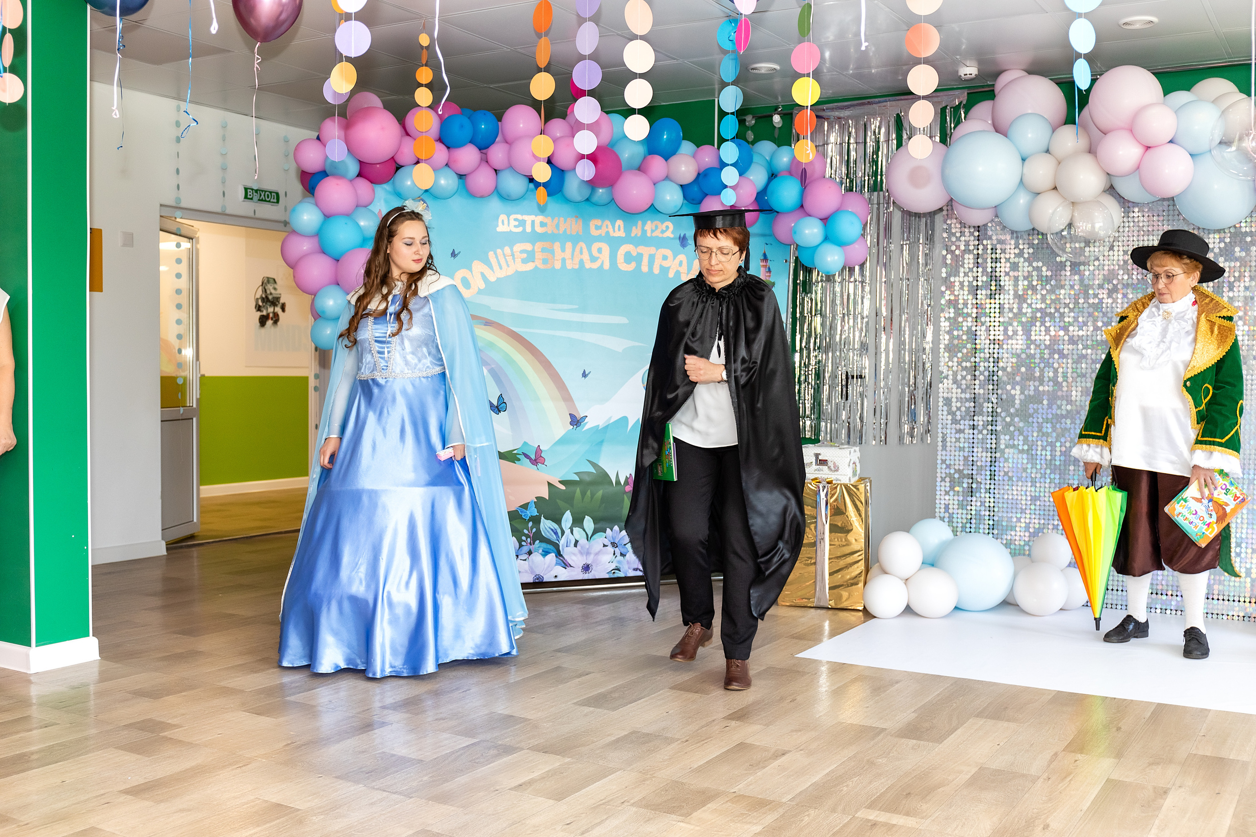 Выпускной. Детский сад 122. Стильный выпускной альбом Владивосток фотограф Вероника Мигачева