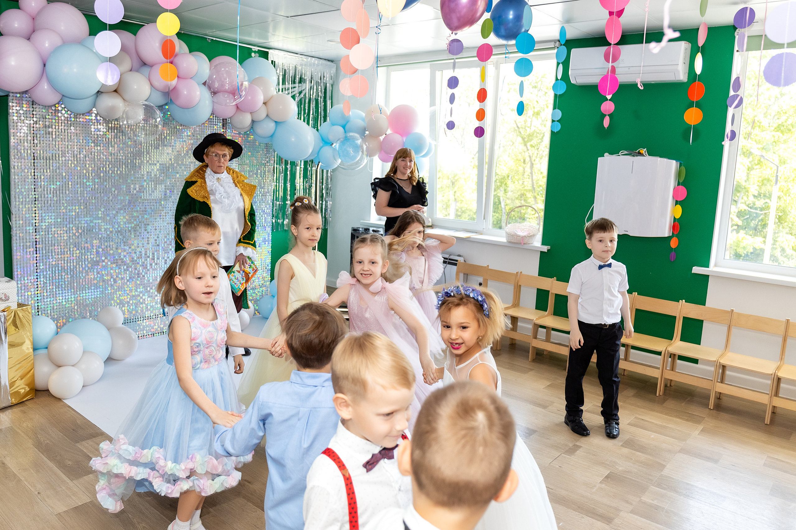 Выпускной. Детский сад 122. Стильный выпускной альбом Владивосток фотограф Вероника Мигачева