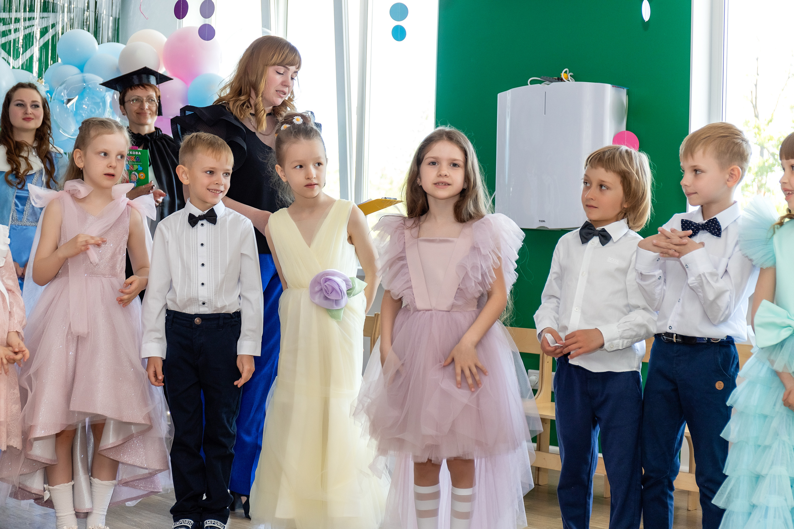 Выпускной. Детский сад 122. Стильный выпускной альбом Владивосток фотограф Вероника Мигачева