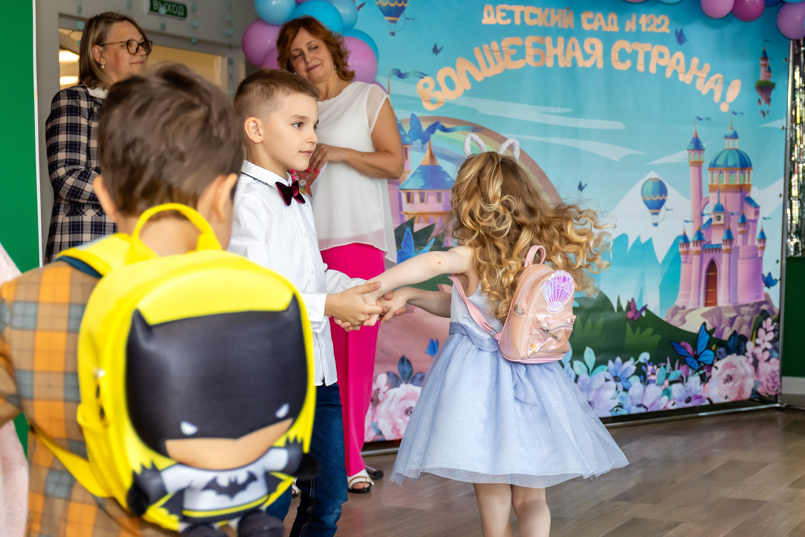 Выпускной. Детский сад 122. Стильный выпускной альбом Владивосток фотограф Вероника Мигачева