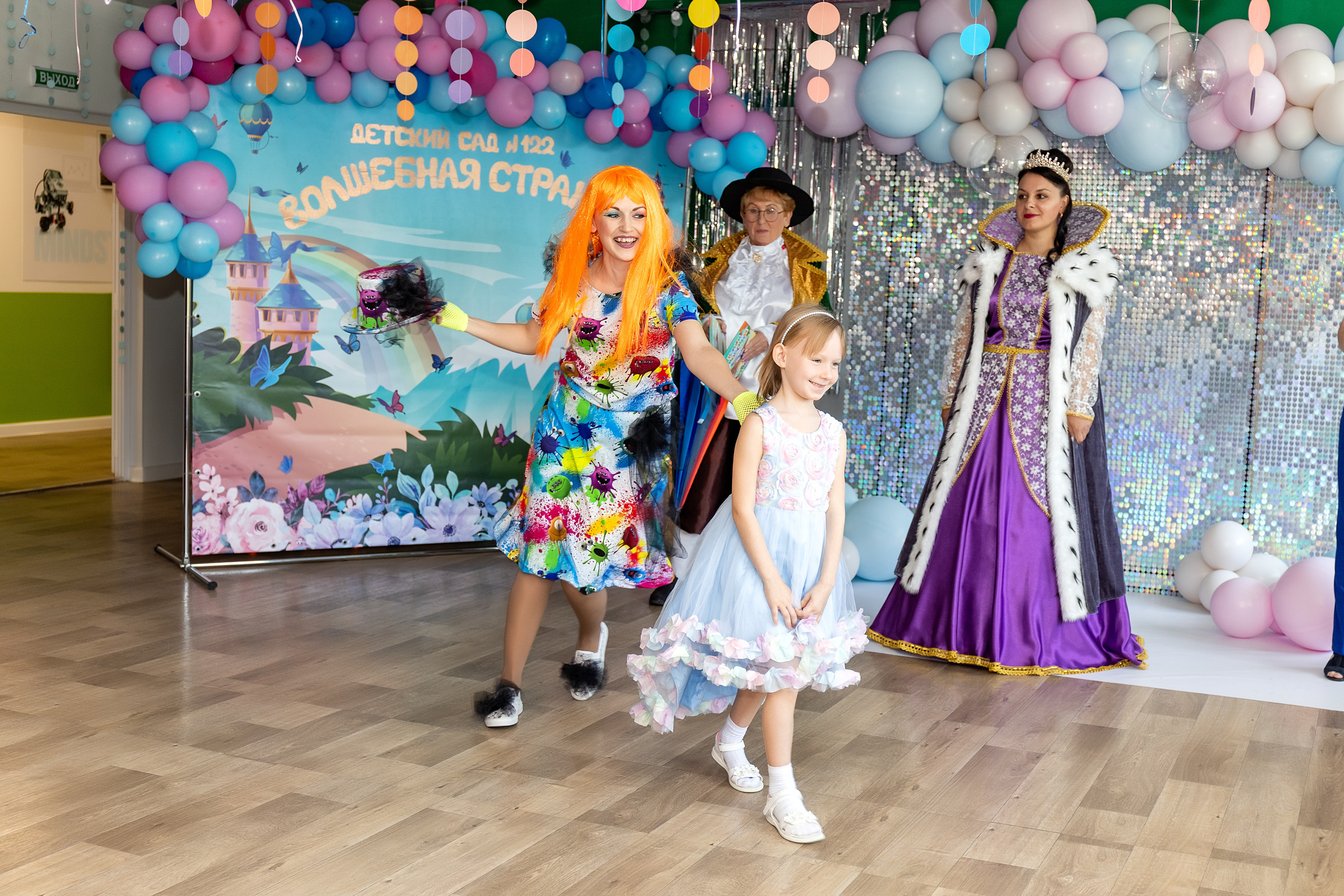 Выпускной. Детский сад 122. Стильный выпускной альбом Владивосток фотограф Вероника Мигачева
