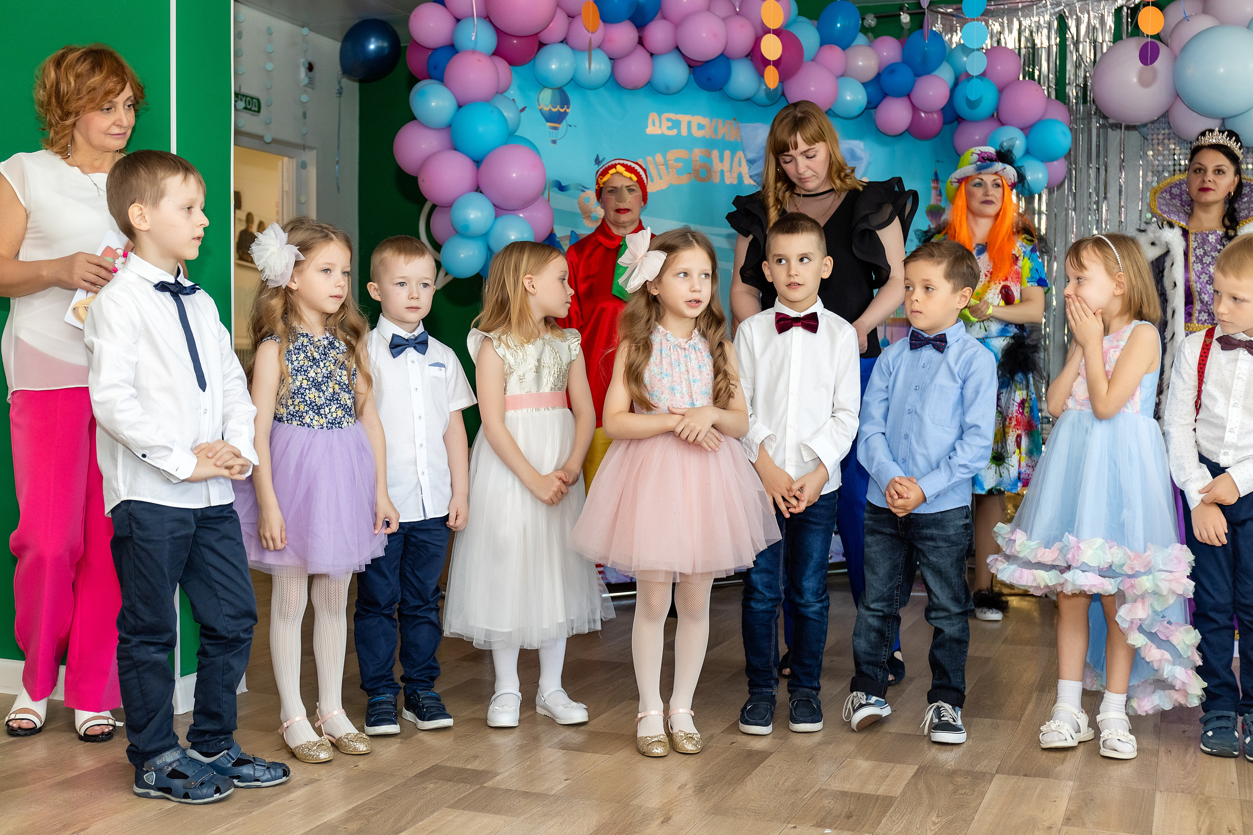 Выпускной. Детский сад 122. Стильный выпускной альбом Владивосток фотограф Вероника Мигачева