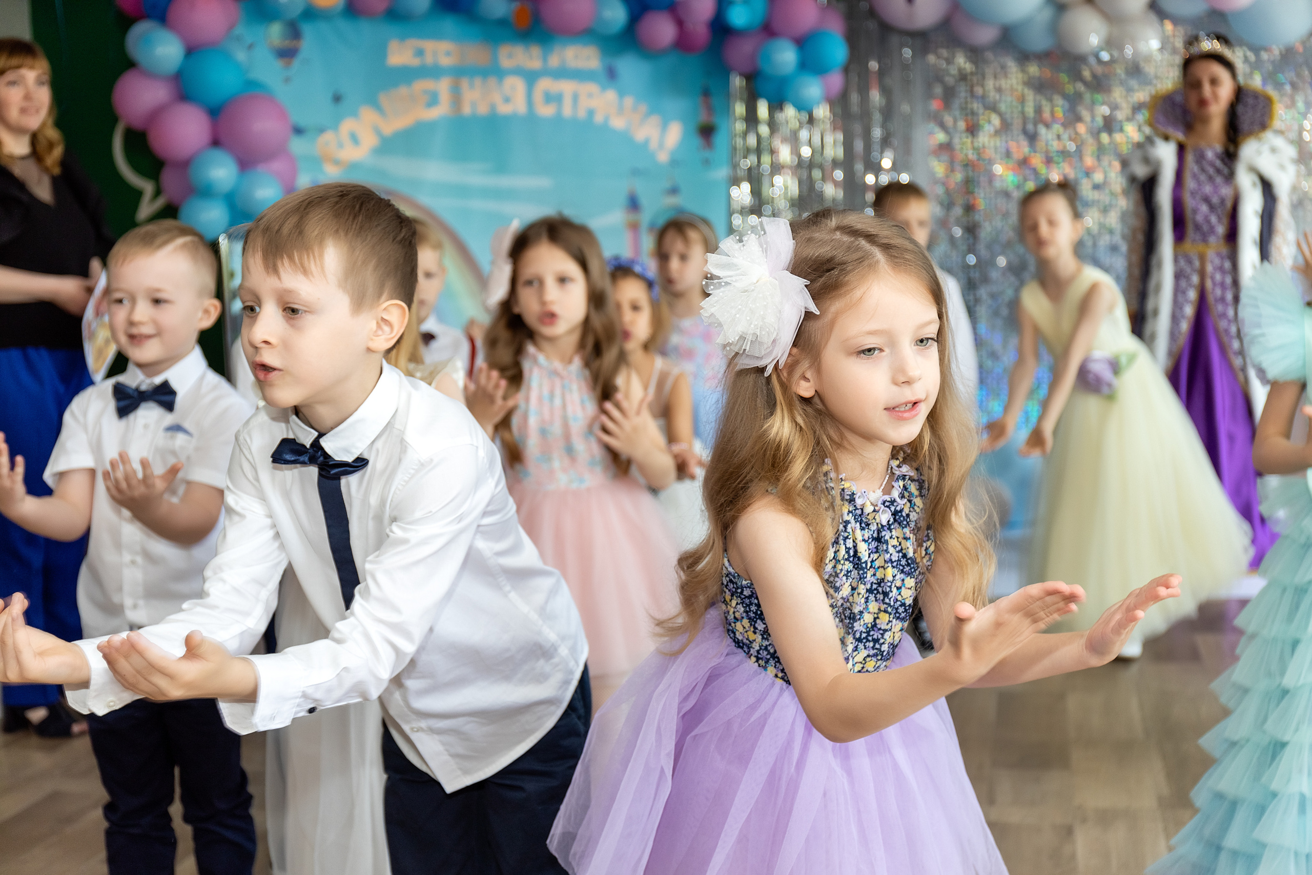 Выпускной. Детский сад 122. Стильный выпускной альбом Владивосток фотограф Вероника Мигачева