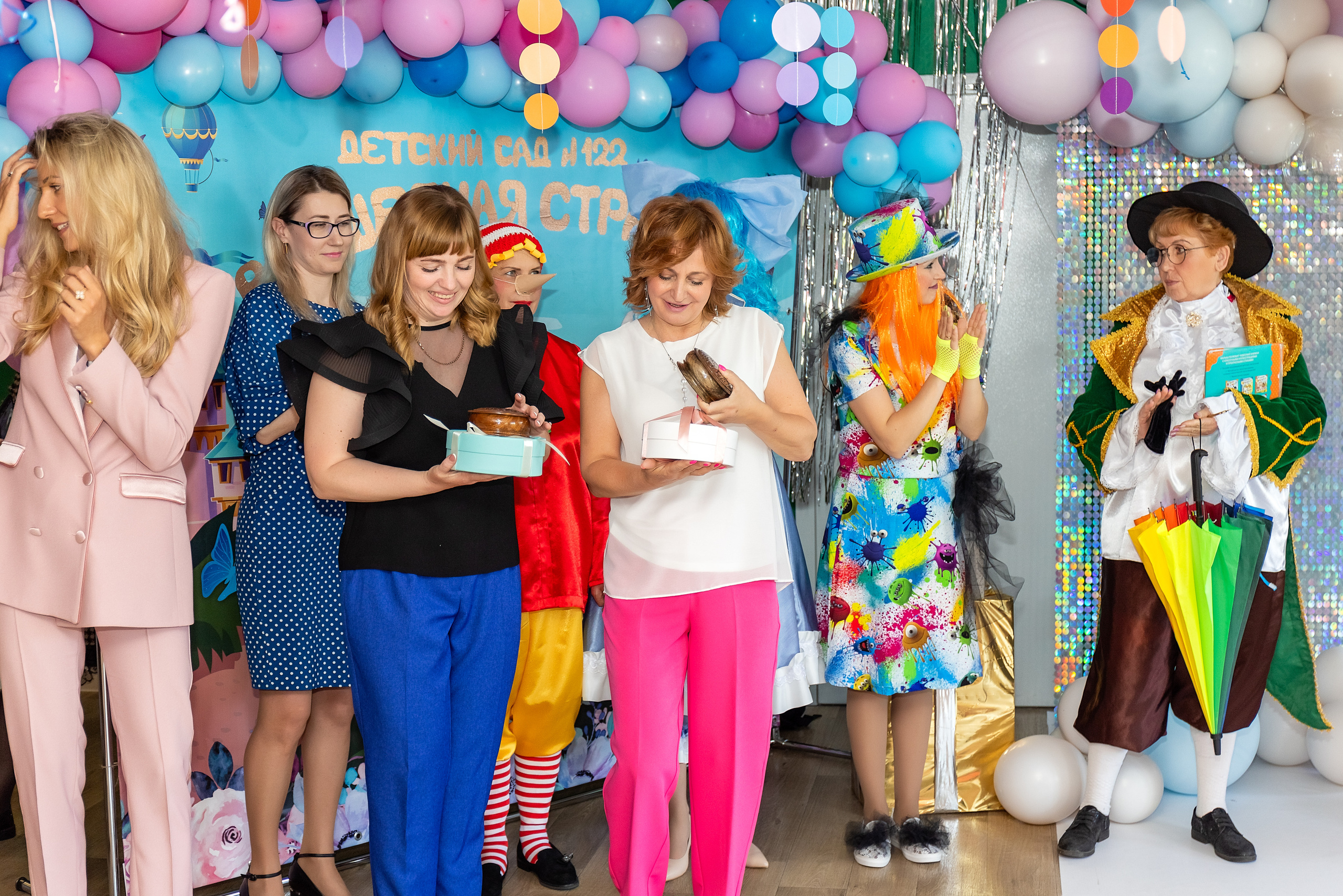 Выпускной. Детский сад 122. Стильный выпускной альбом Владивосток фотограф Вероника Мигачева